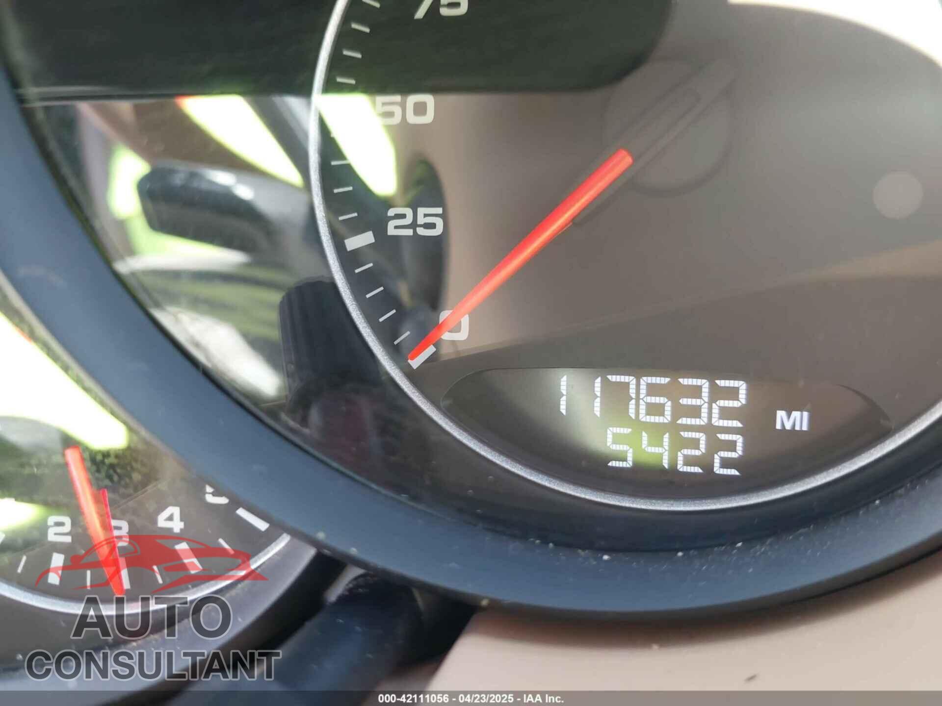 PORSCHE CAYENNE 2013 - WP1AA2A24DLA19117