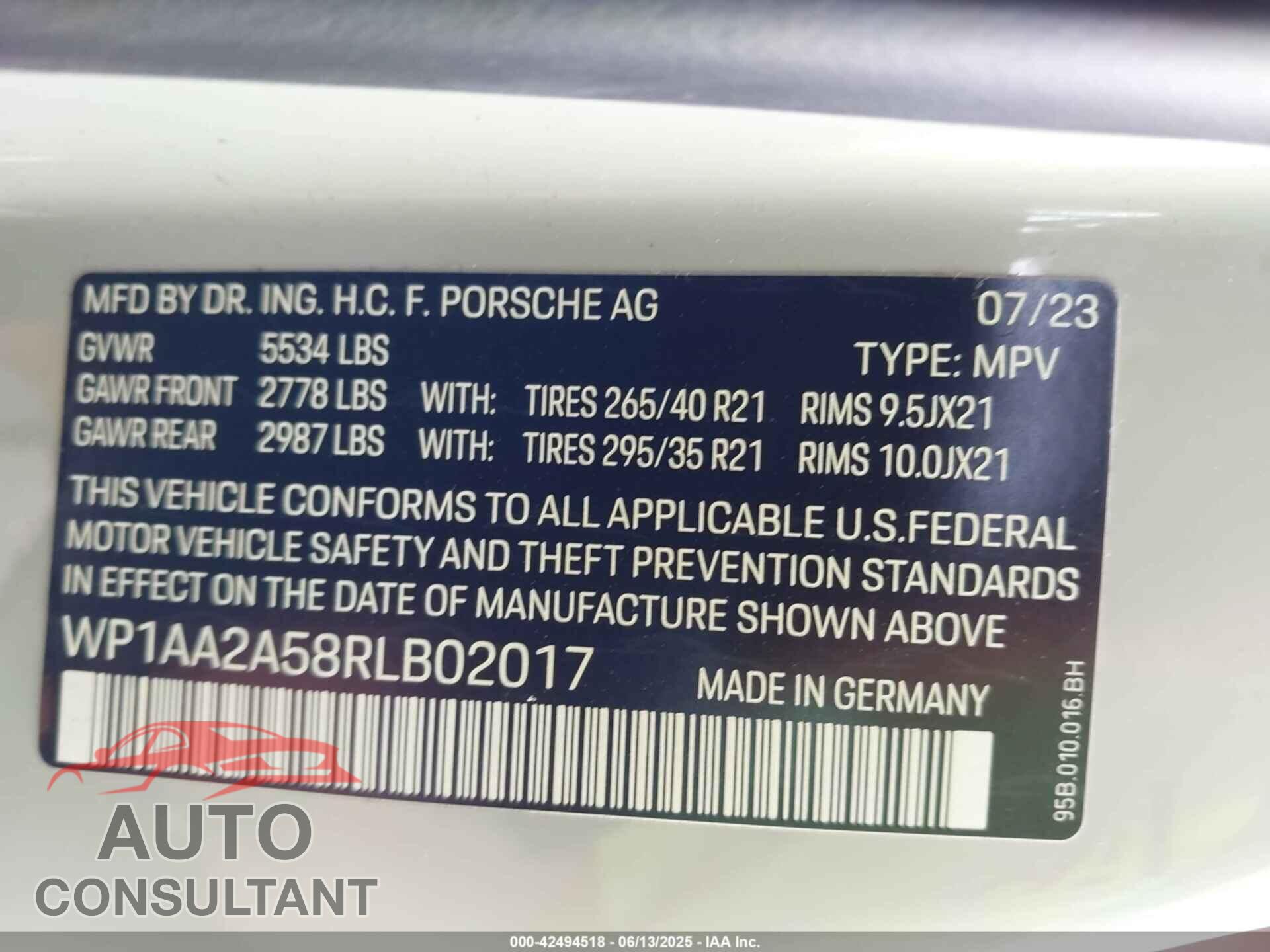 PORSCHE MACAN 2024 - WP1AA2A58RLB02017
