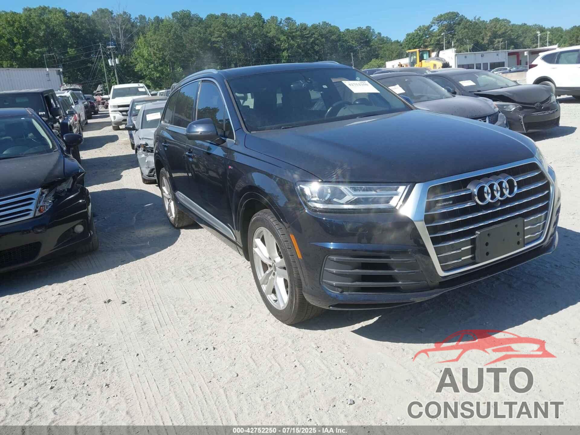 AUDI Q7 2017 - WA1MAAF77HD015747