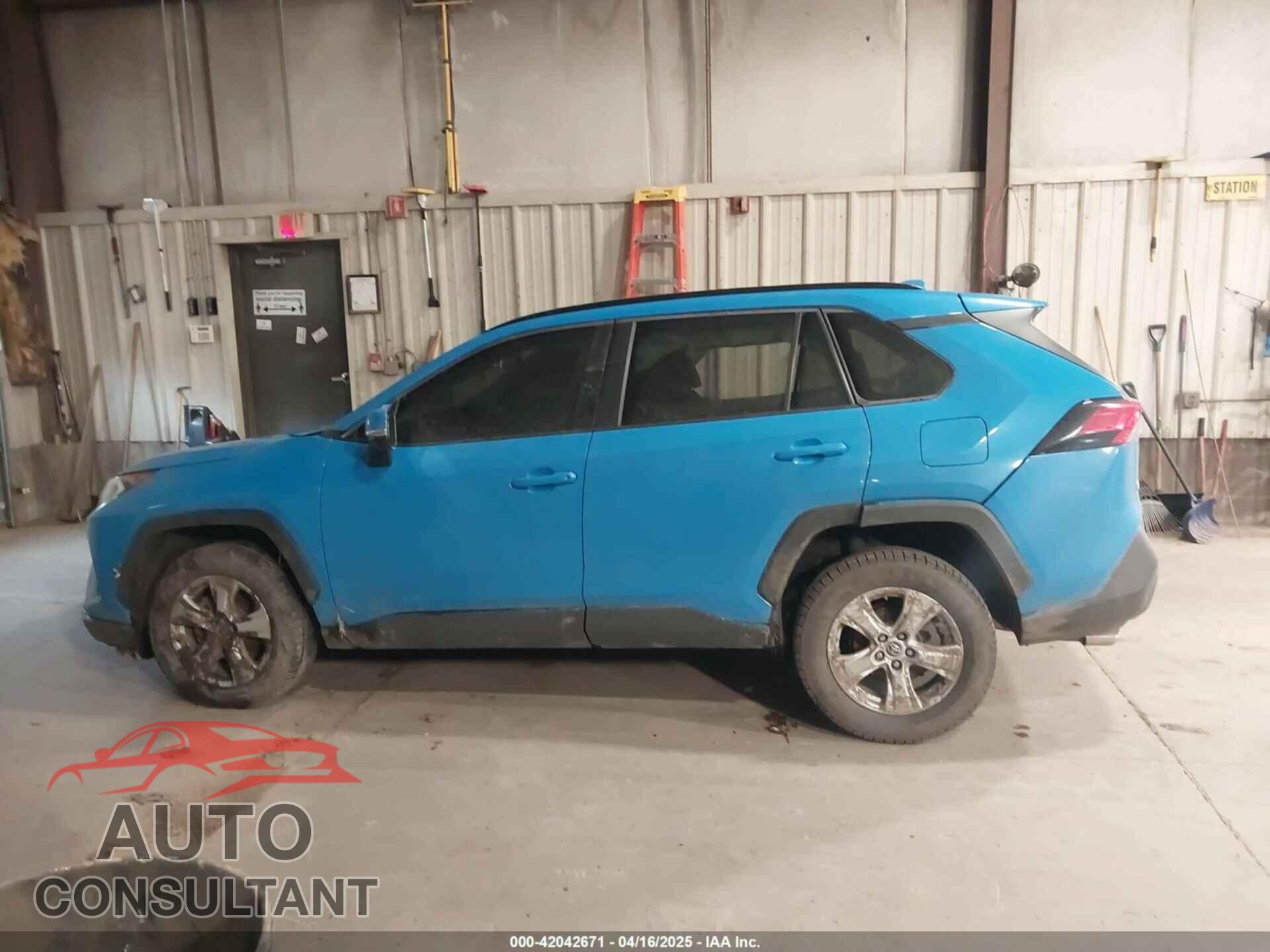 TOYOTA RAV4 2019 - JTMP1RFV1KD030090