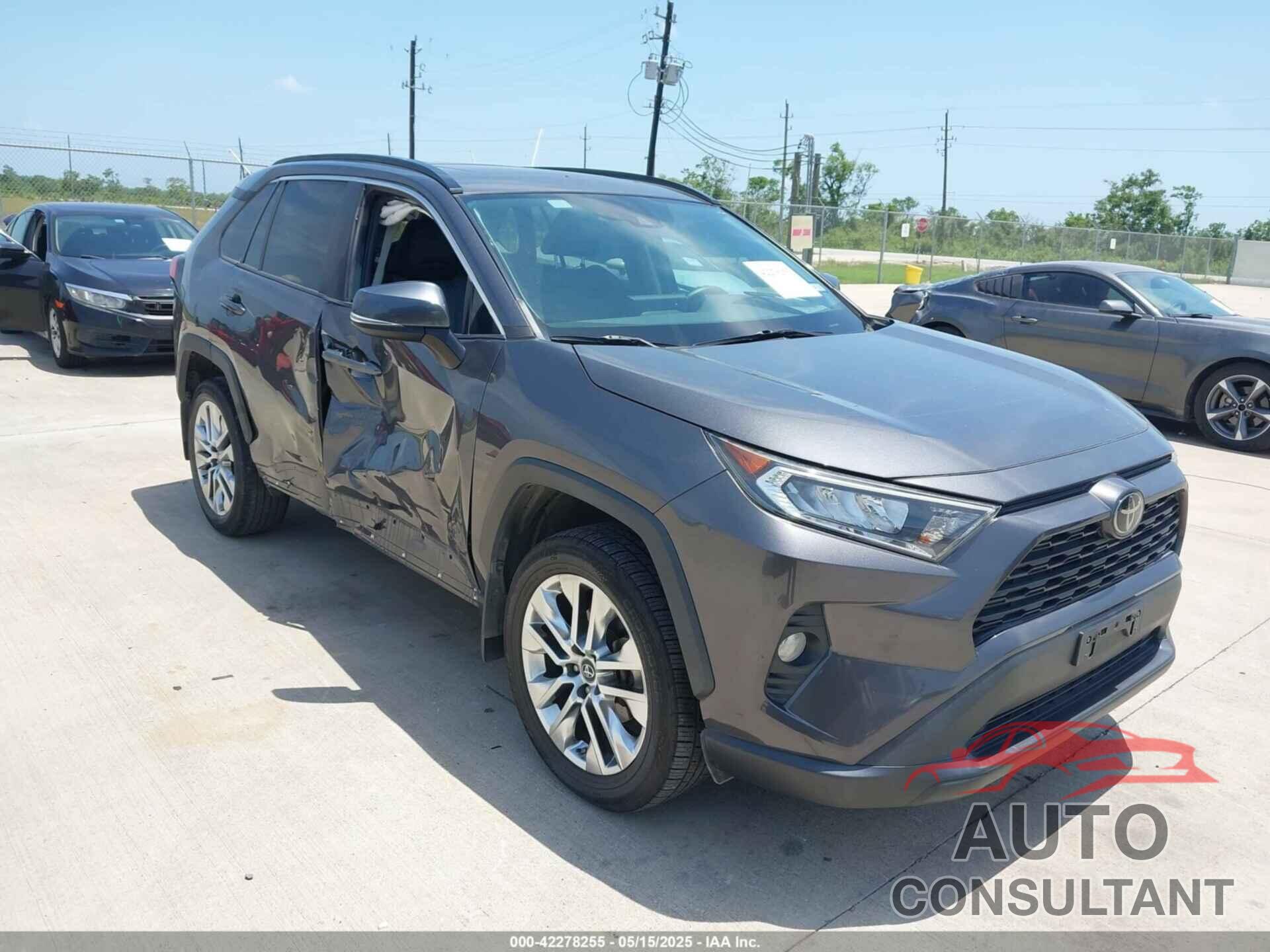 TOYOTA RAV4 2019 - 2T3C1RFV9KW026791