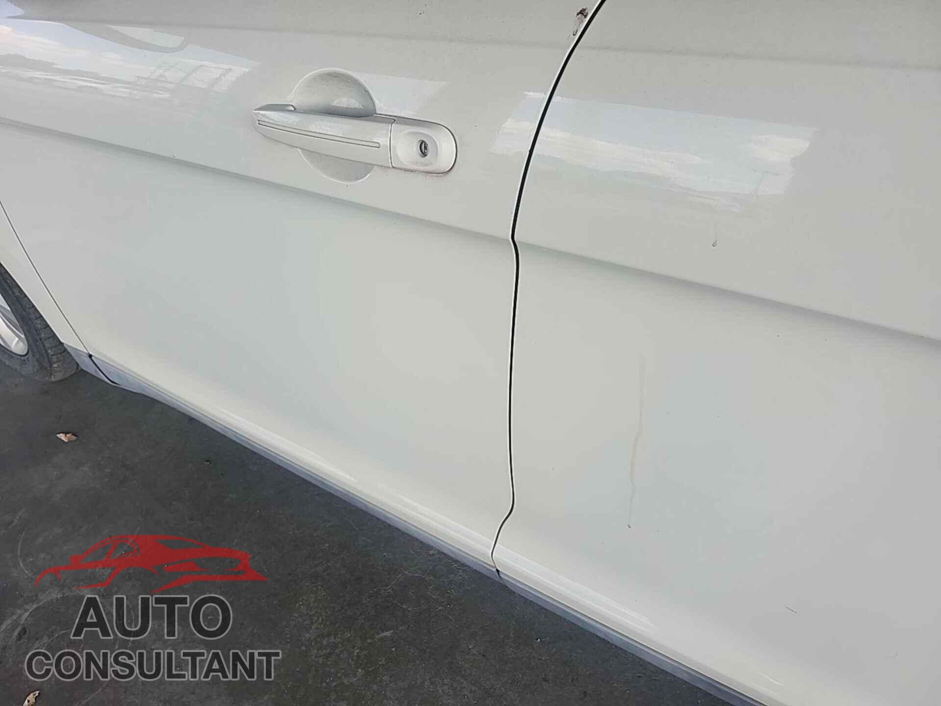 FORD TAURUS 2011 - 1FAHP2EW2BG109714