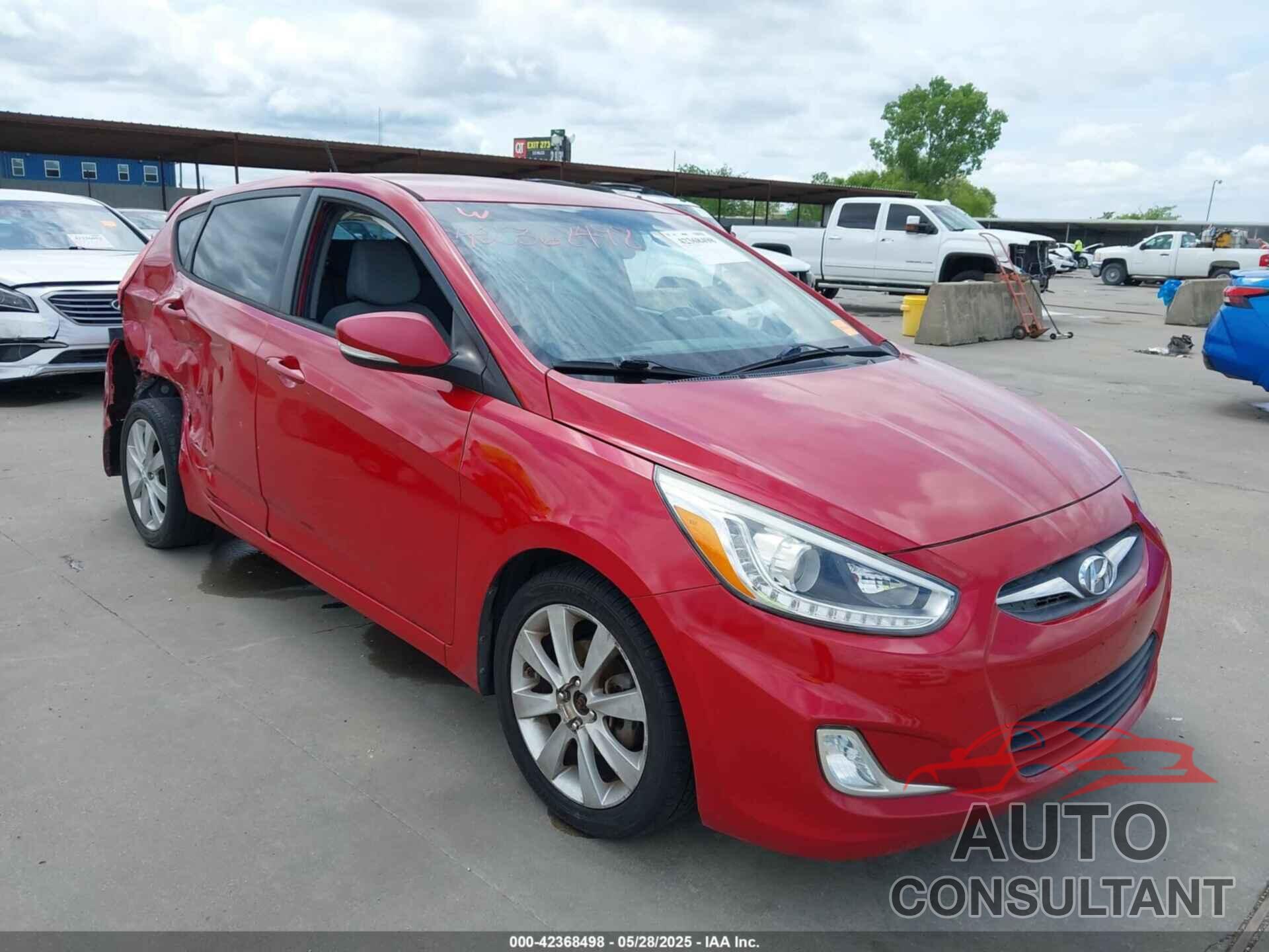 HYUNDAI ACCENT 2014 - KMHCU5AE2EU158246