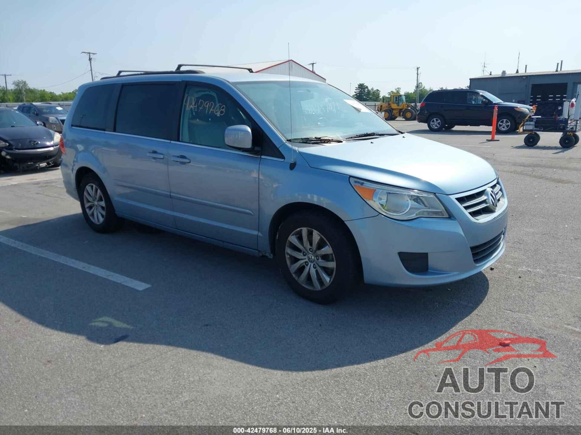 VOLKSWAGEN ROUTAN 2012 - 2C4RVABG5CR309319