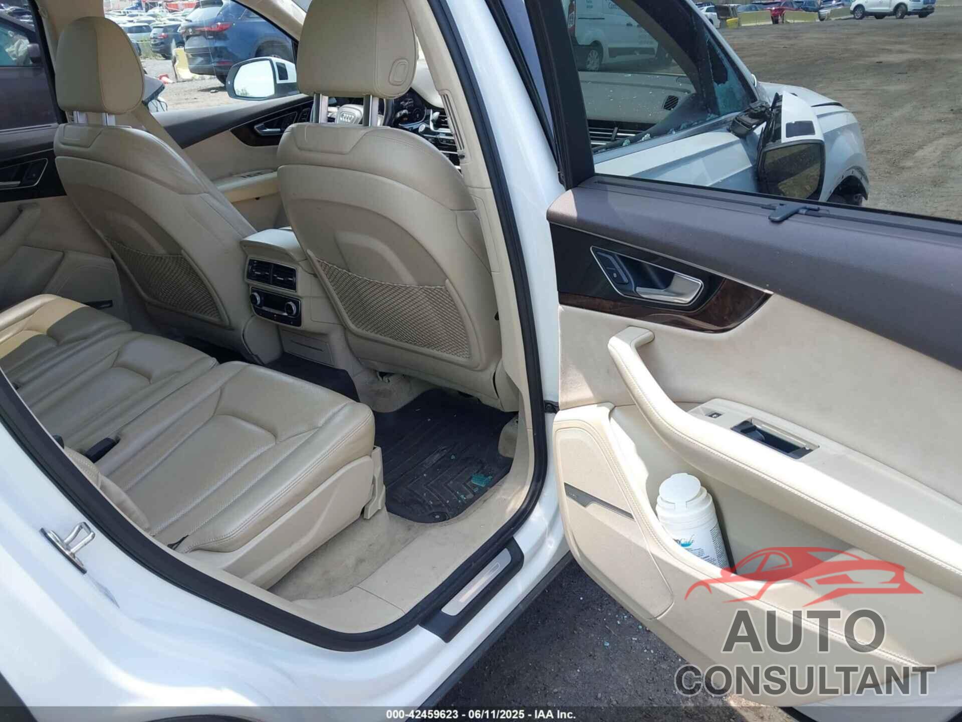 AUDI Q7 2017 - WA1VABF77HD030761