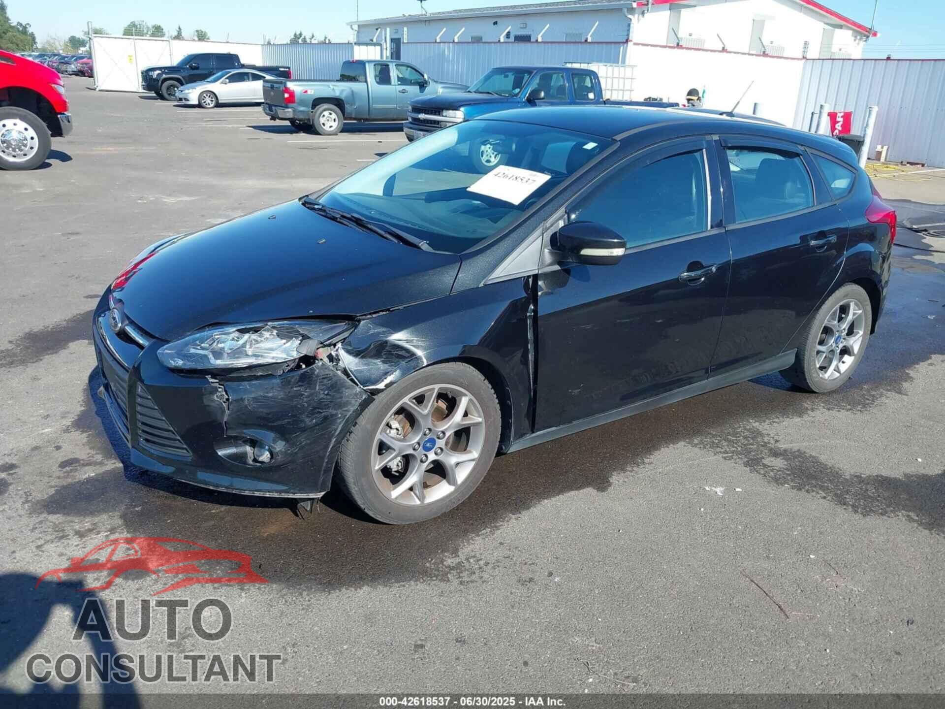 FORD FOCUS 2014 - 1FADP3K21EL443749