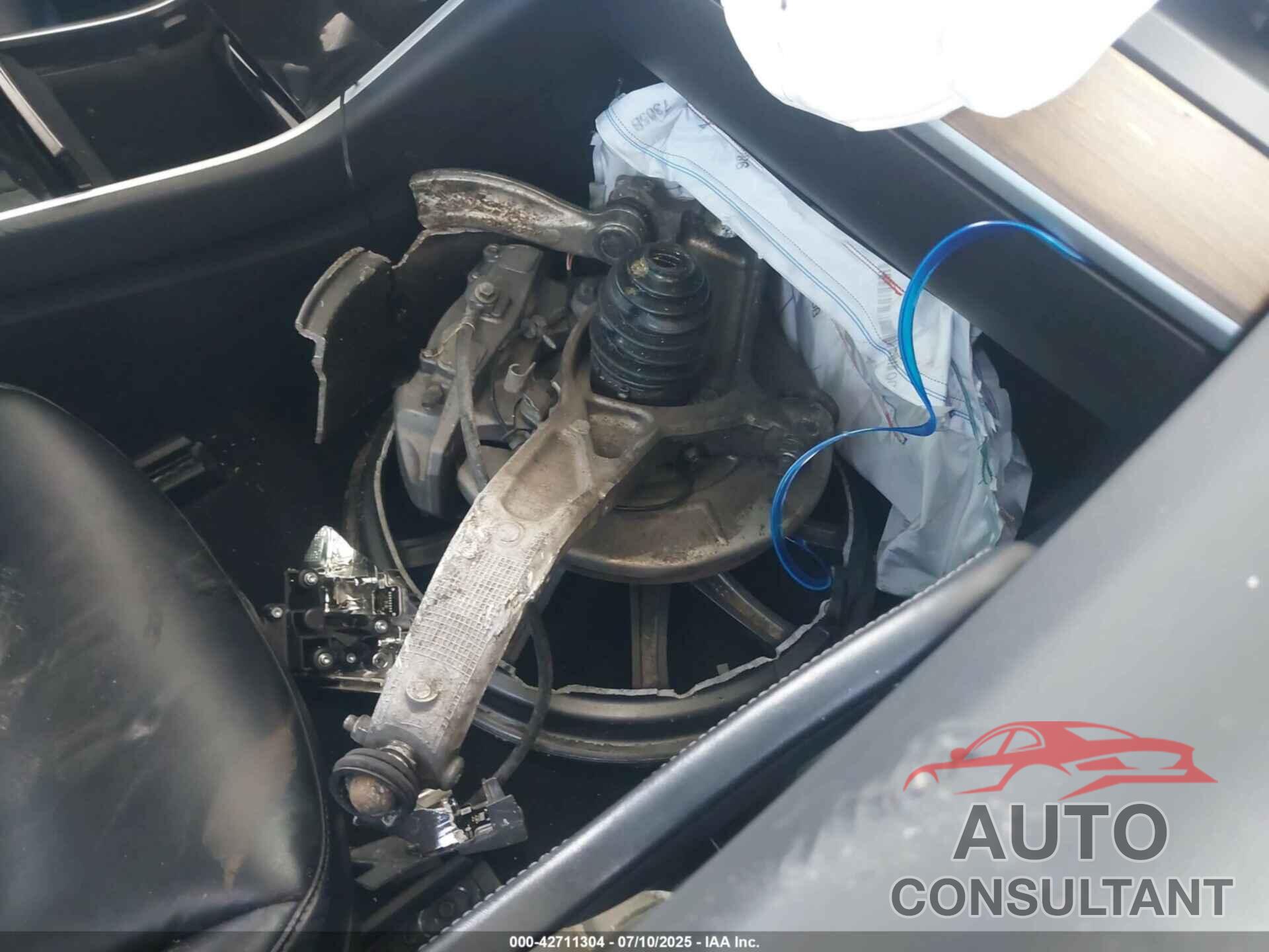 TESLA MODEL 3 2019 - 5YJ3E1EB3KF451765