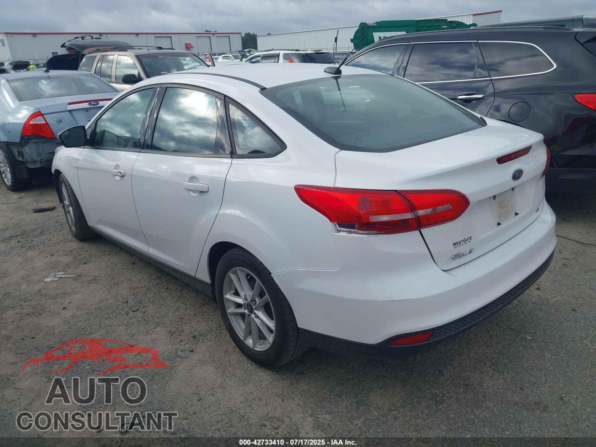 FORD FOCUS 2018 - 1FADP3F29JL298920