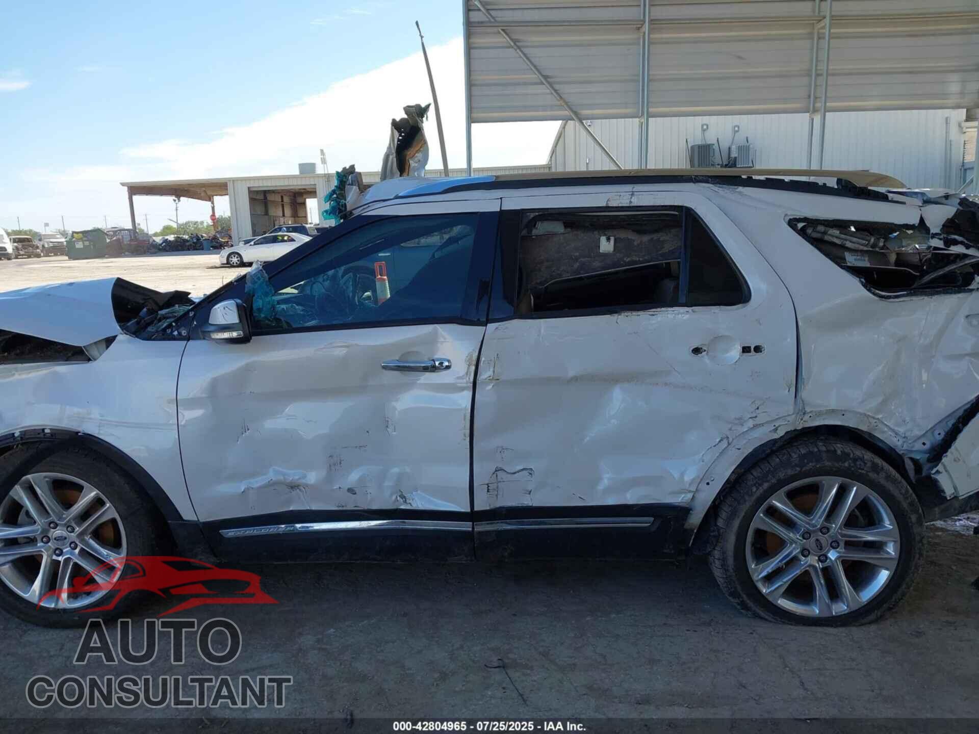 FORD EXPLORER 2017 - 1FM5K7F88HGA07654