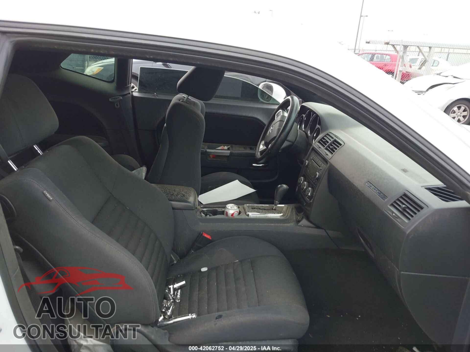 DODGE CHALLENGER 2013 - 2C3CDYAG1DH646097