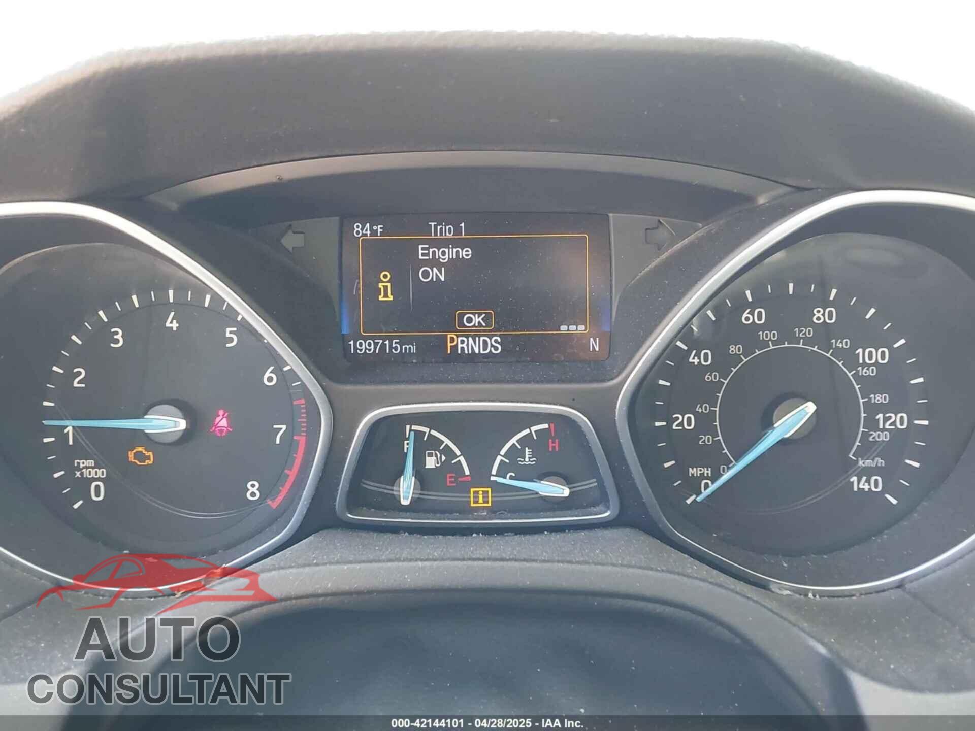 FORD FOCUS 2015 - 1FADP3J20FL304828