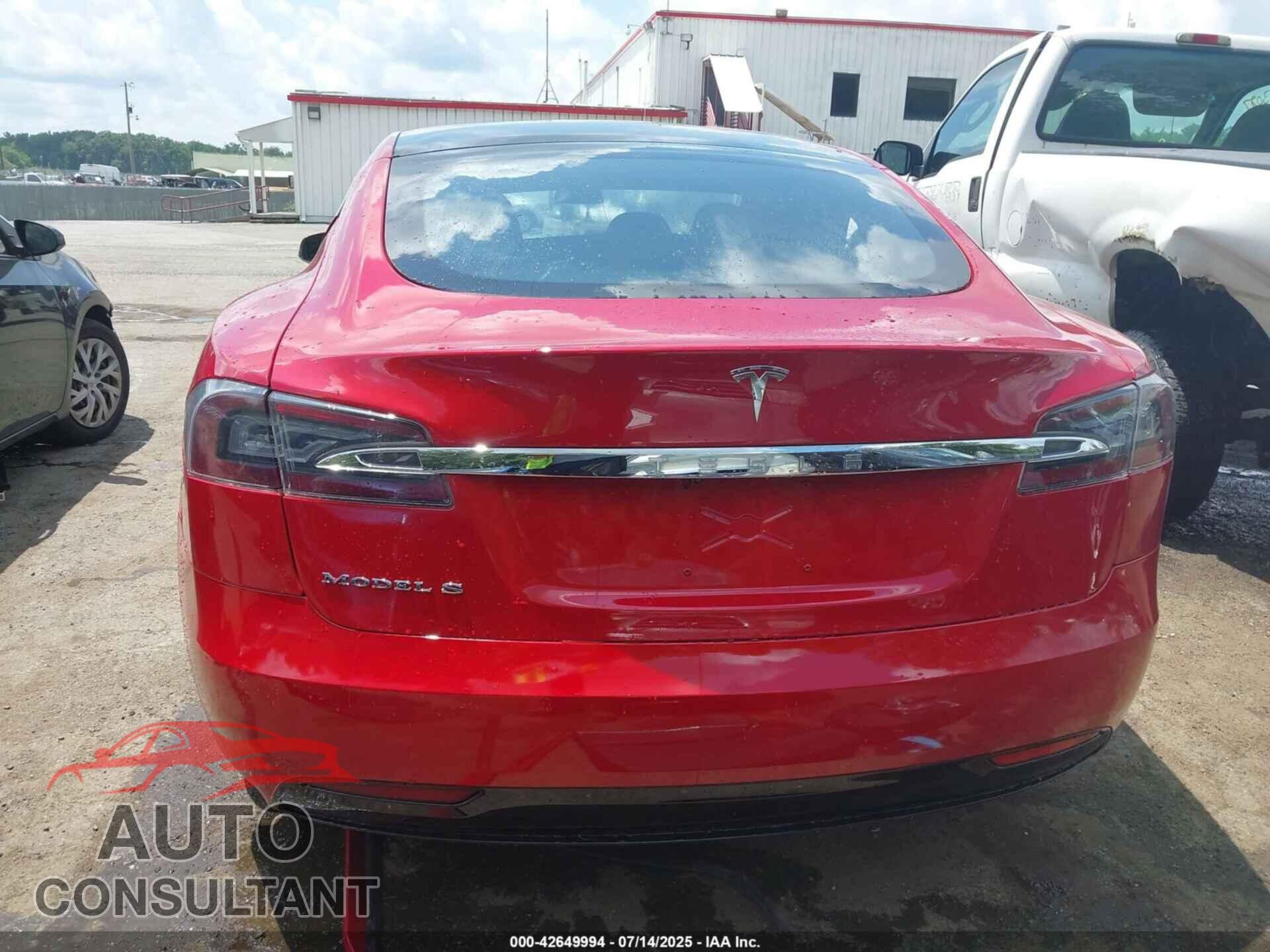 TESLA MODEL S 2017 - 5YJSA1E24HF223712