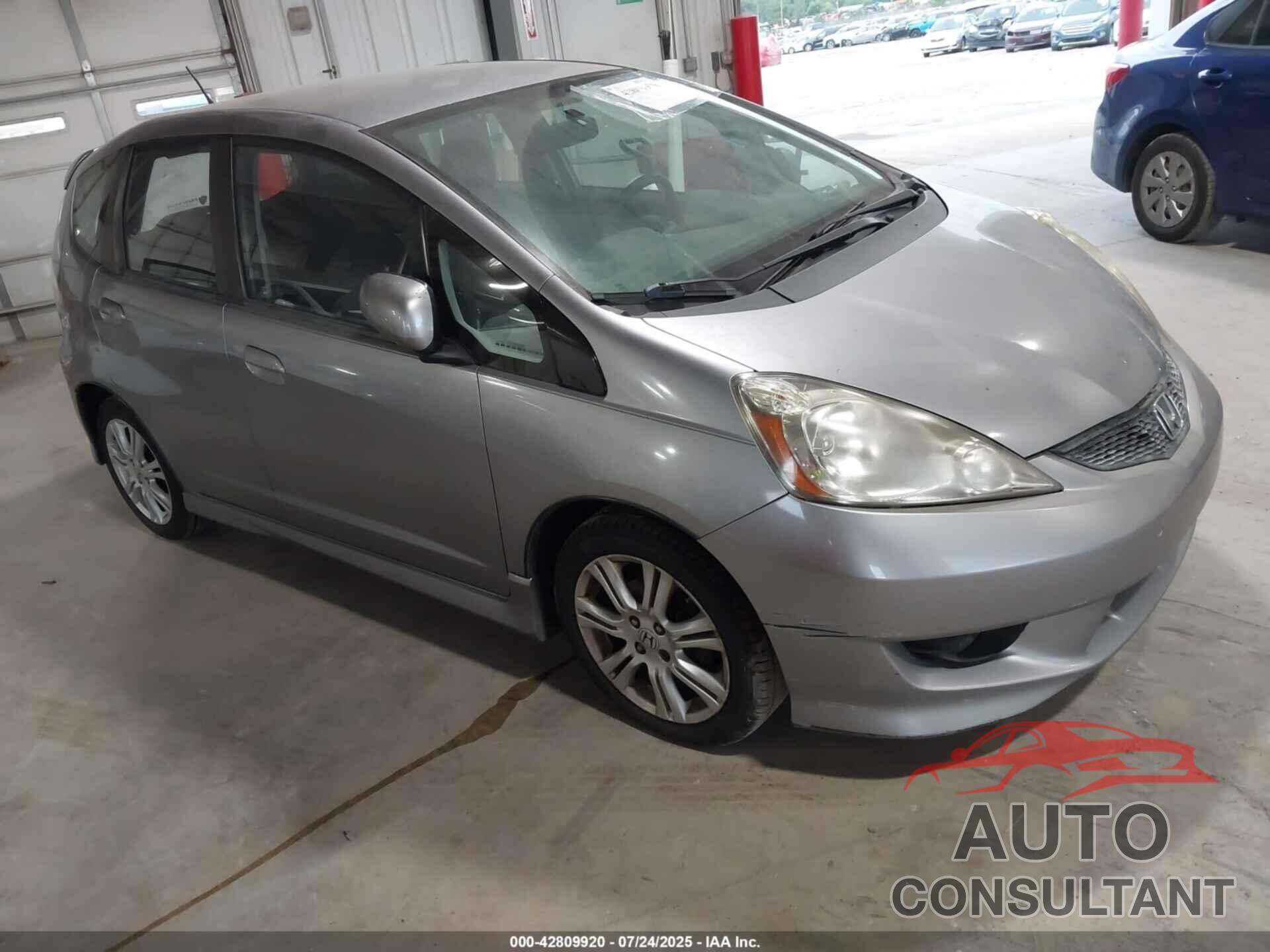 HONDA FIT 2009 - JHMGE88409S010324