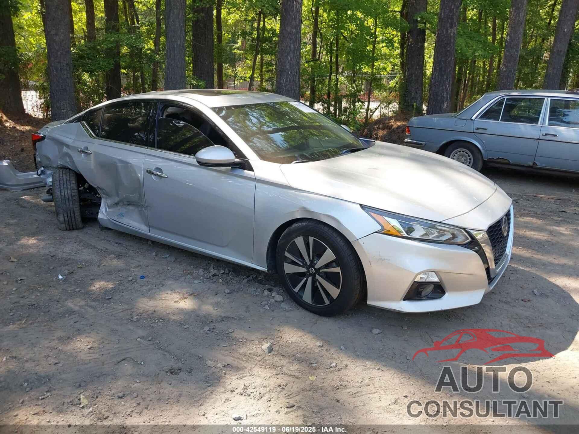 NISSAN ALTIMA 2019 - 1N4BL4EV2KC227242