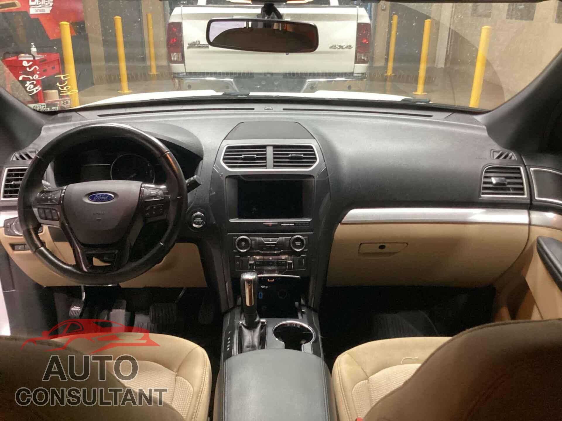 FORD EXPLORER 2017 - 1FM5K8D86HGD65764