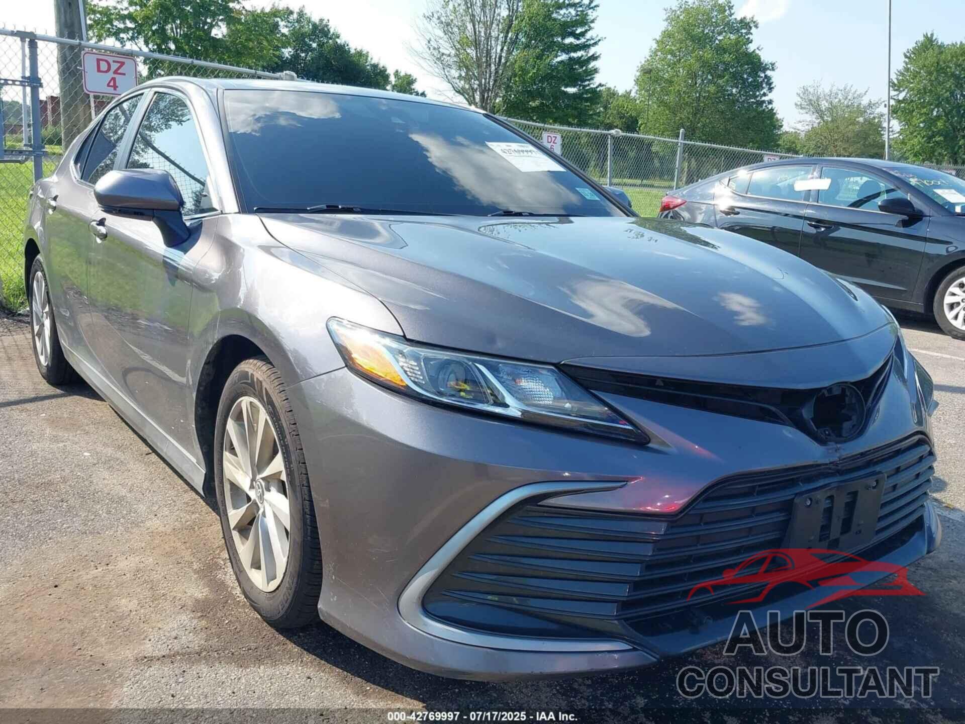 TOYOTA CAMRY 2023 - 4T1R11AKXPU736145
