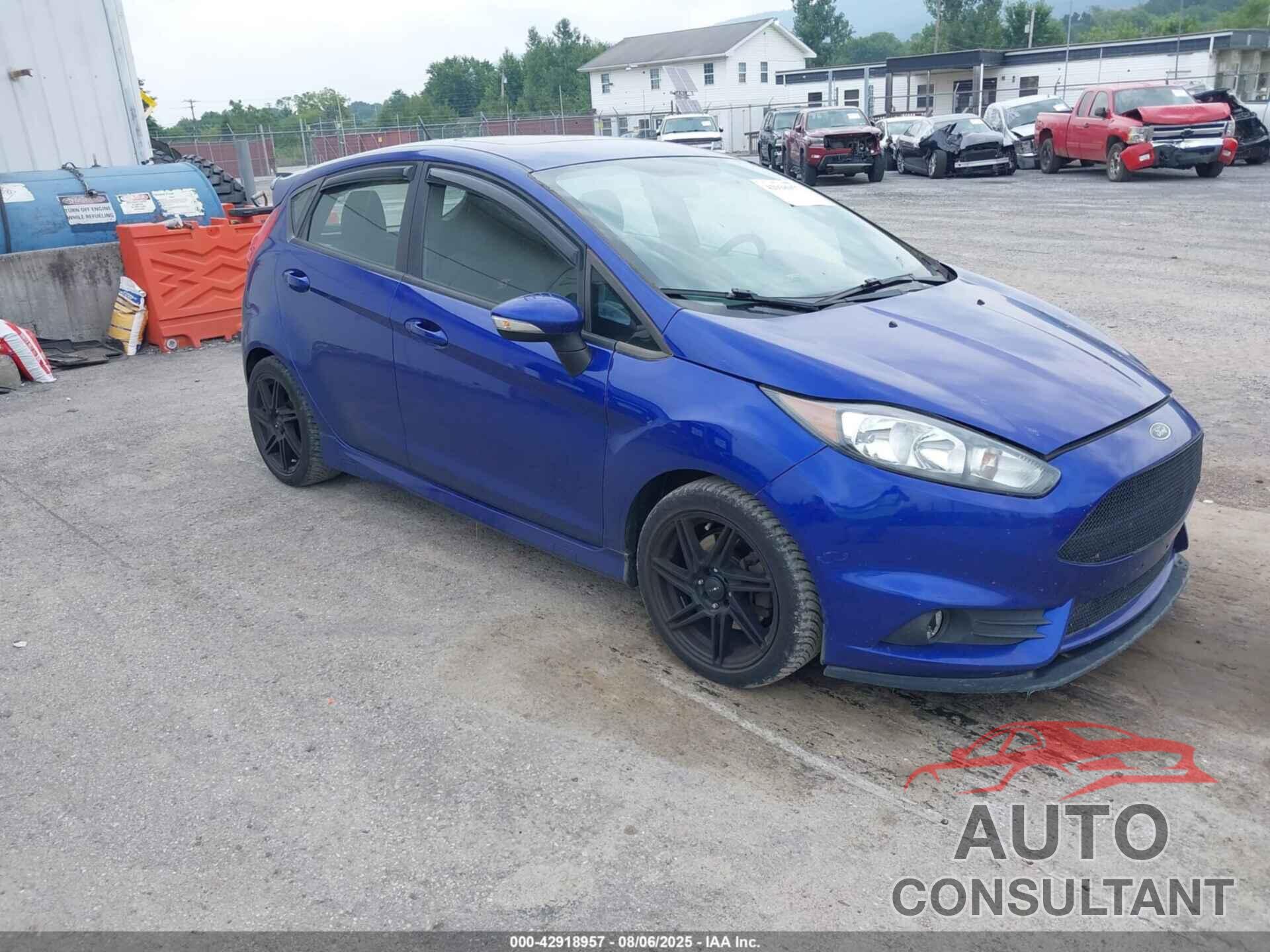 FORD FIESTA 2015 - 3FADP4GX2FM123916