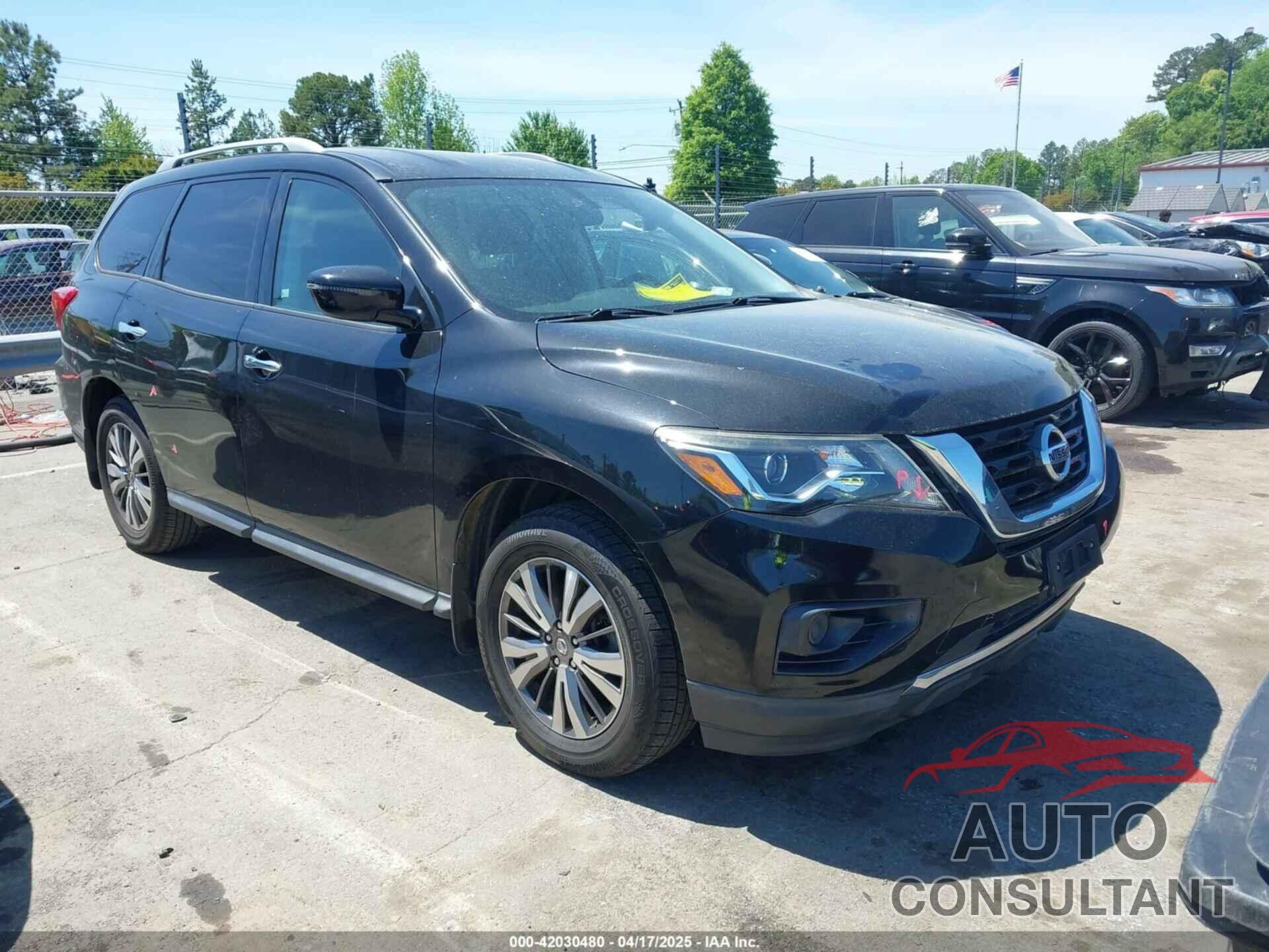 NISSAN PATHFINDER 2018 - 5N1DR2MM3JC646841