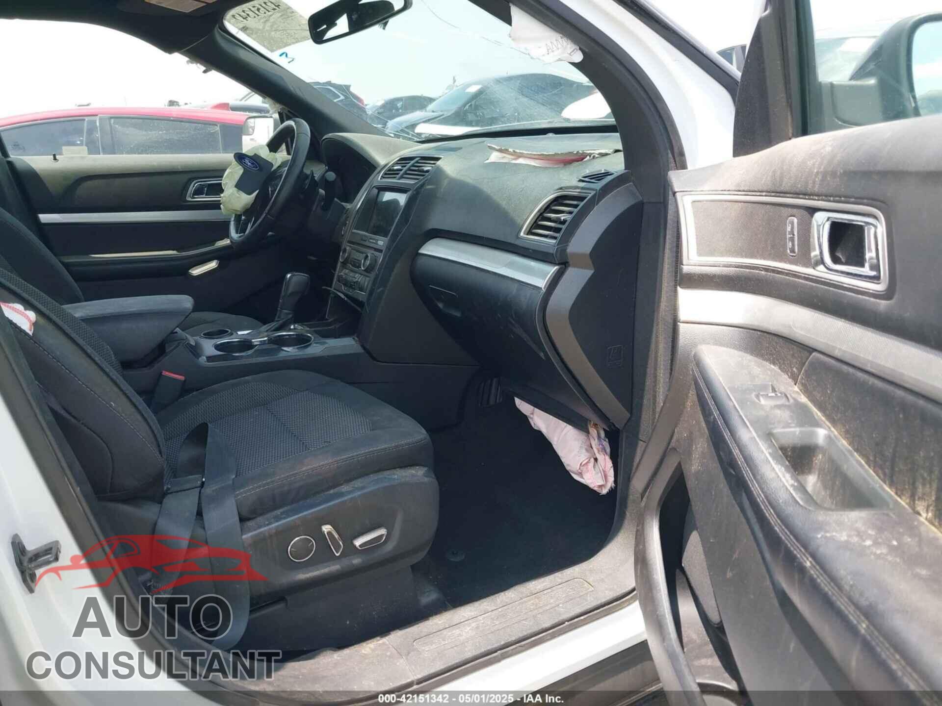FORD EXPLORER 2017 - 1FM5K7D89HGC85465