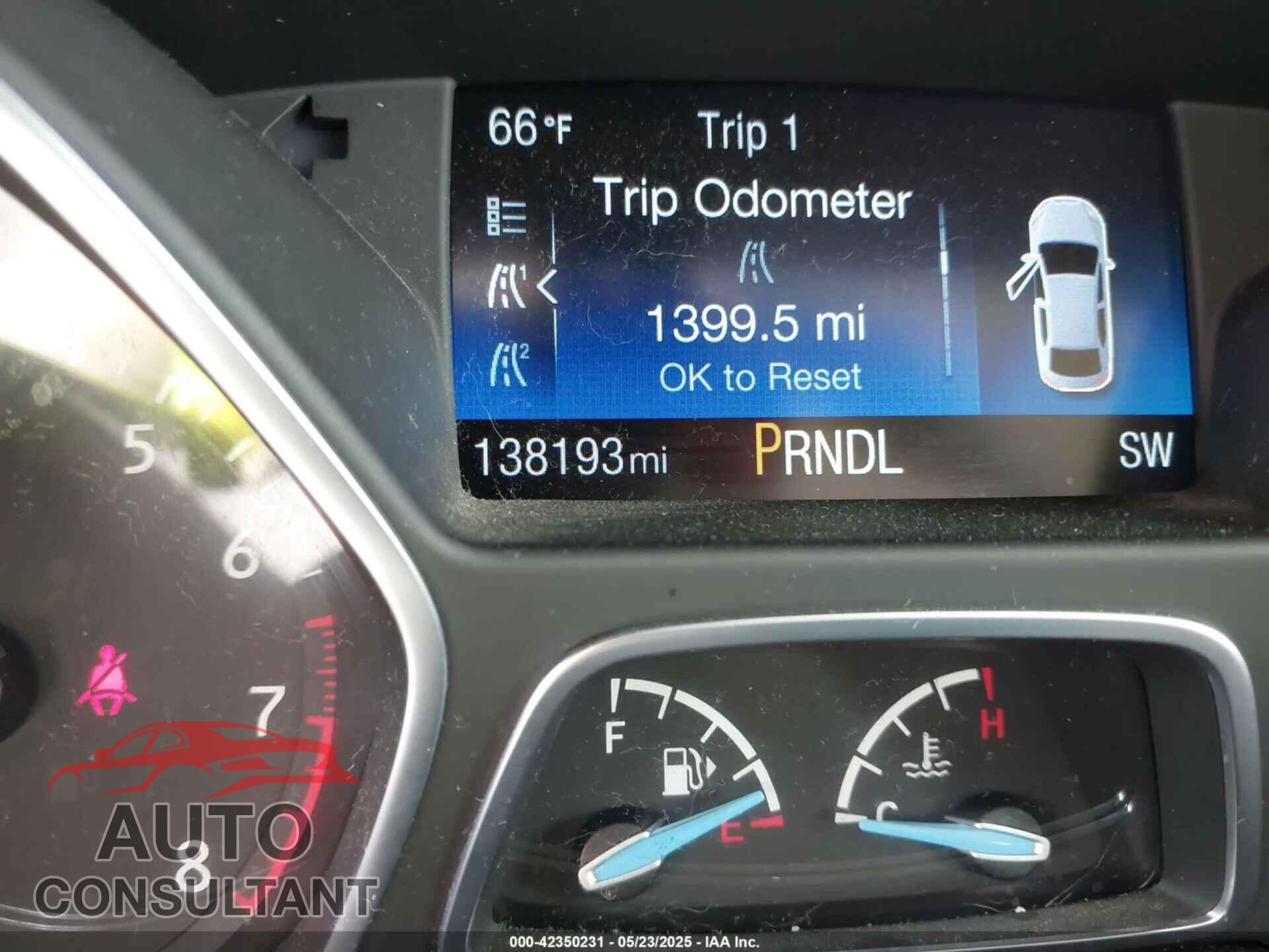 FORD FOCUS 2017 - 1FADP3F21HL218021
