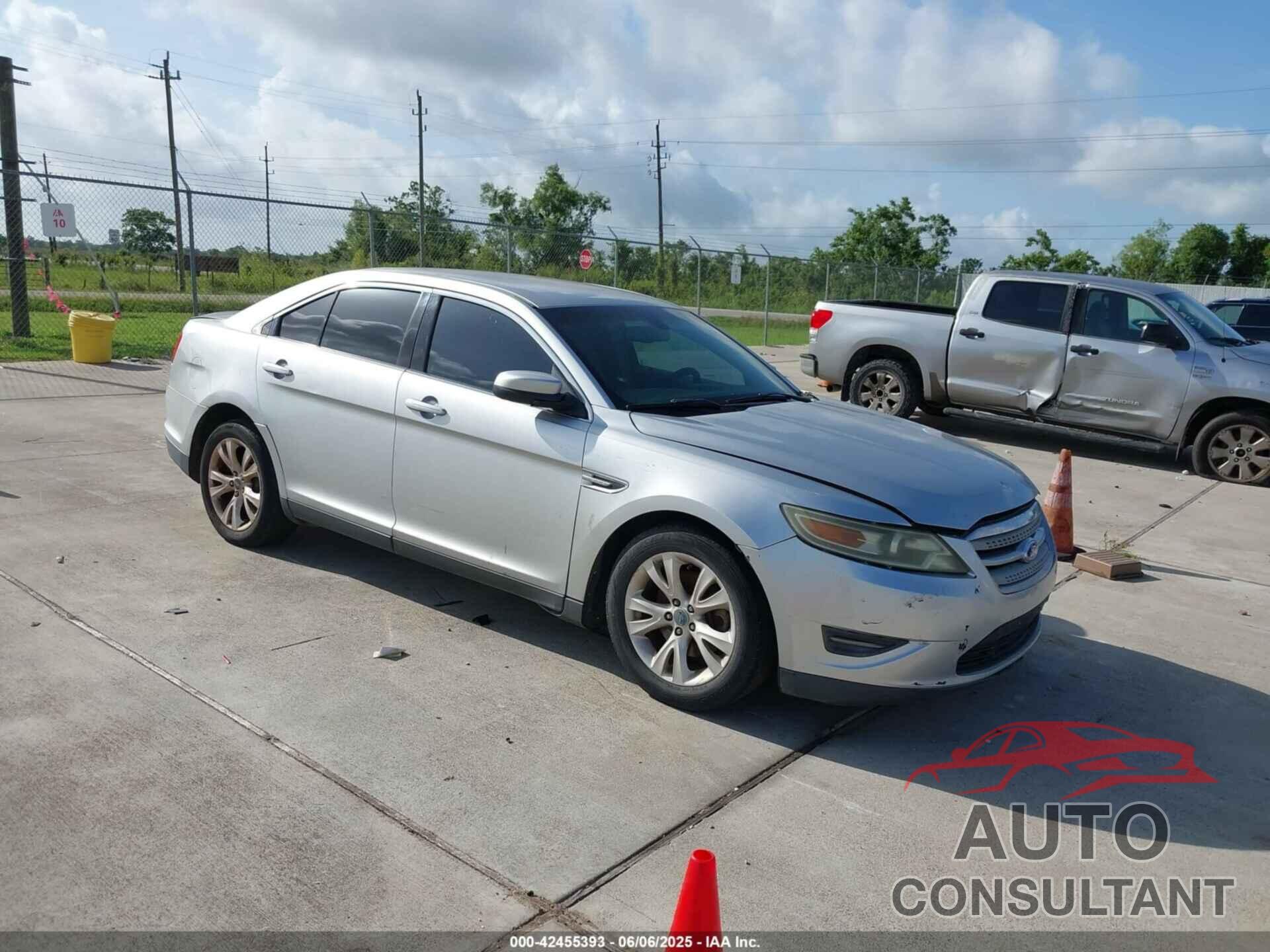 FORD TAURUS 2012 - 1FAHP2EWXCG136371