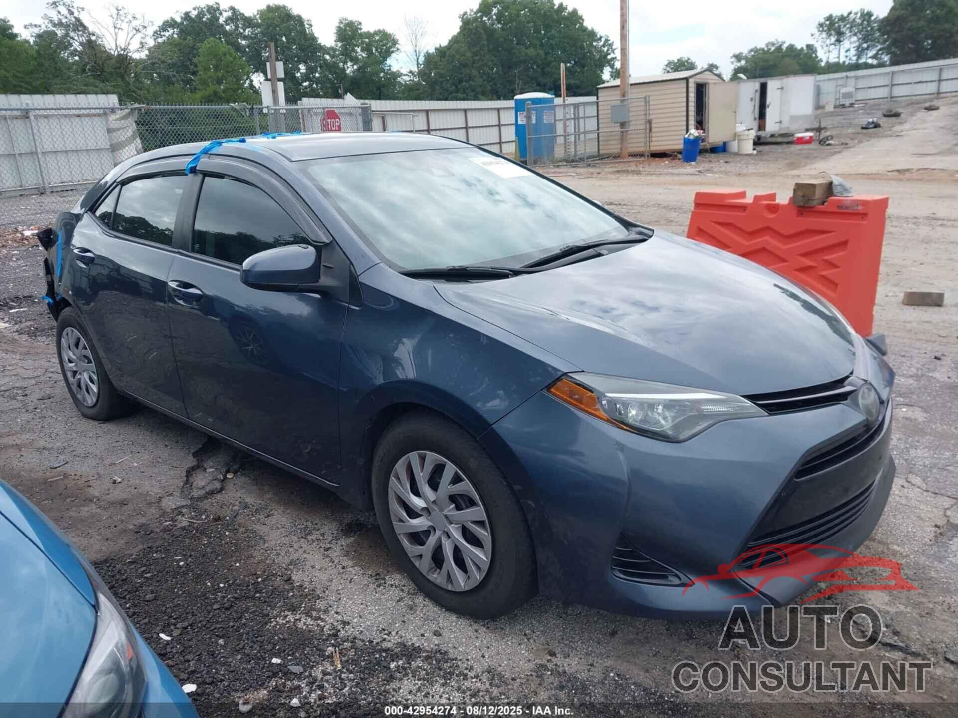 TOYOTA COROLLA 2018 - 2T1BURHE6JC006300