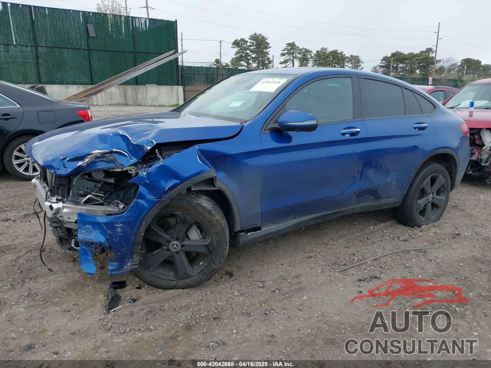 MERCEDES-BENZ GLC 300 2023 - W1N0J8EB8PG152804