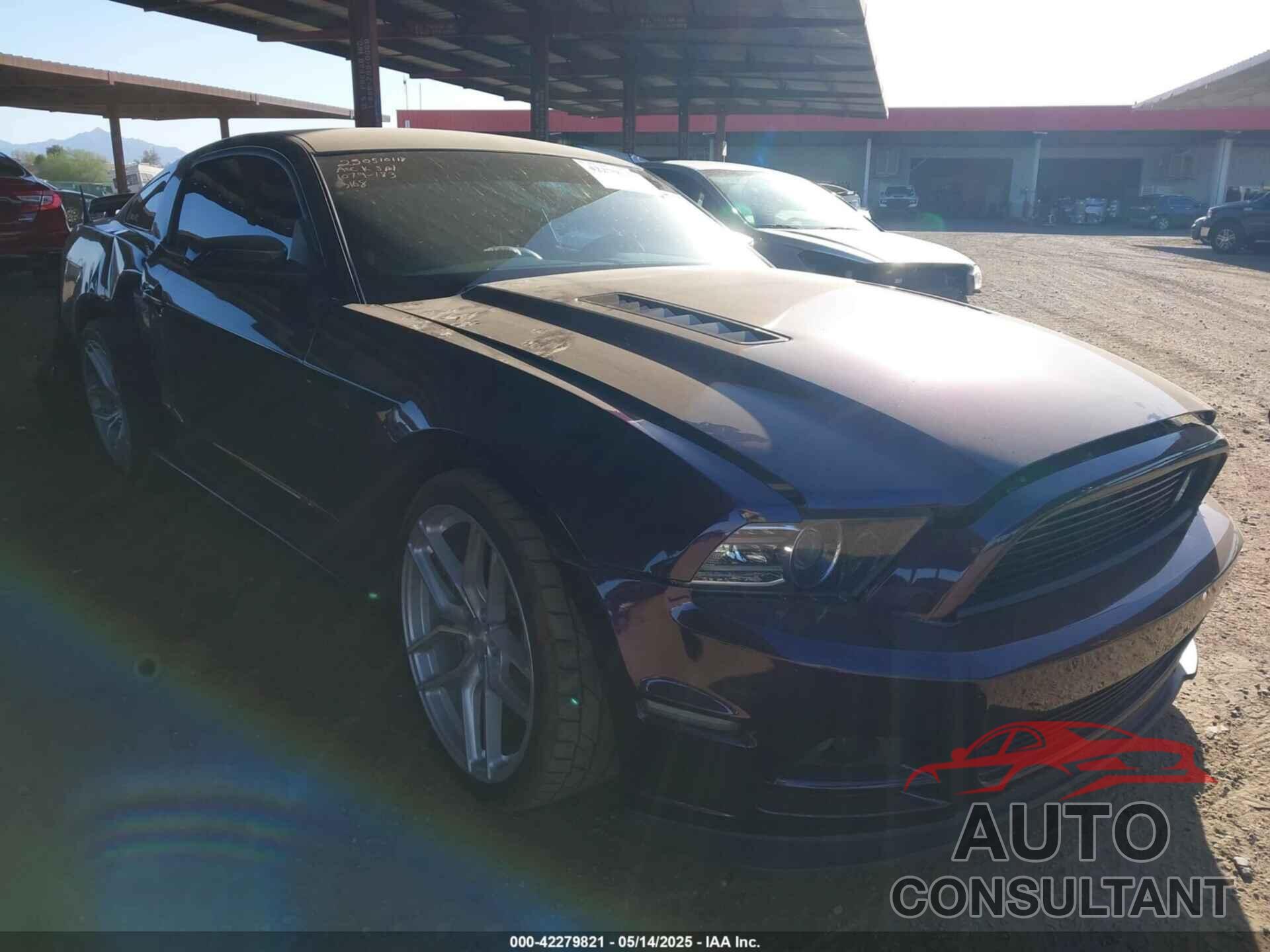 FORD MUSTANG 2014 - 1ZVBP8CF3E5303168