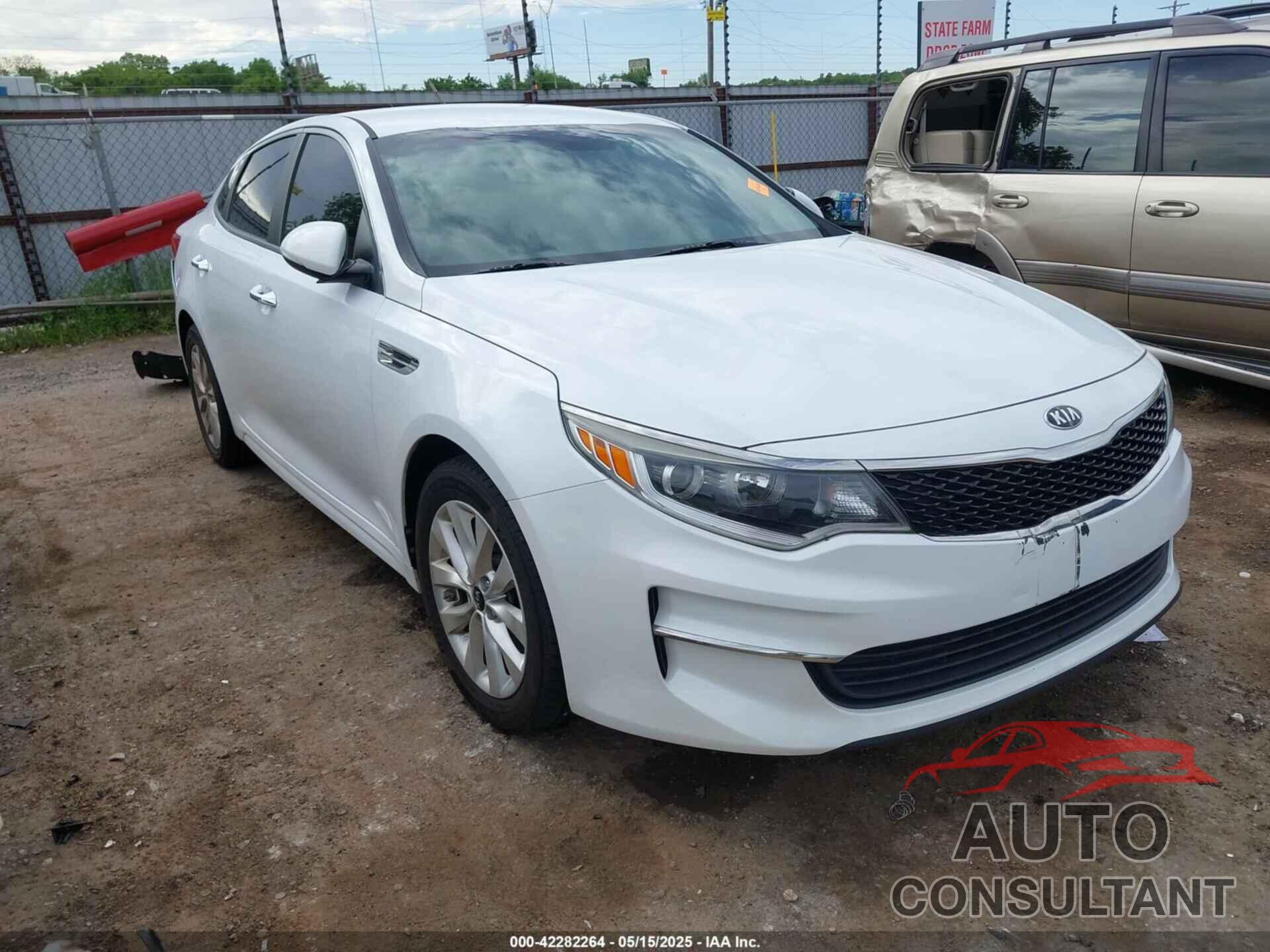 KIA OPTIMA 2017 - 5XXGT4L36HG133567
