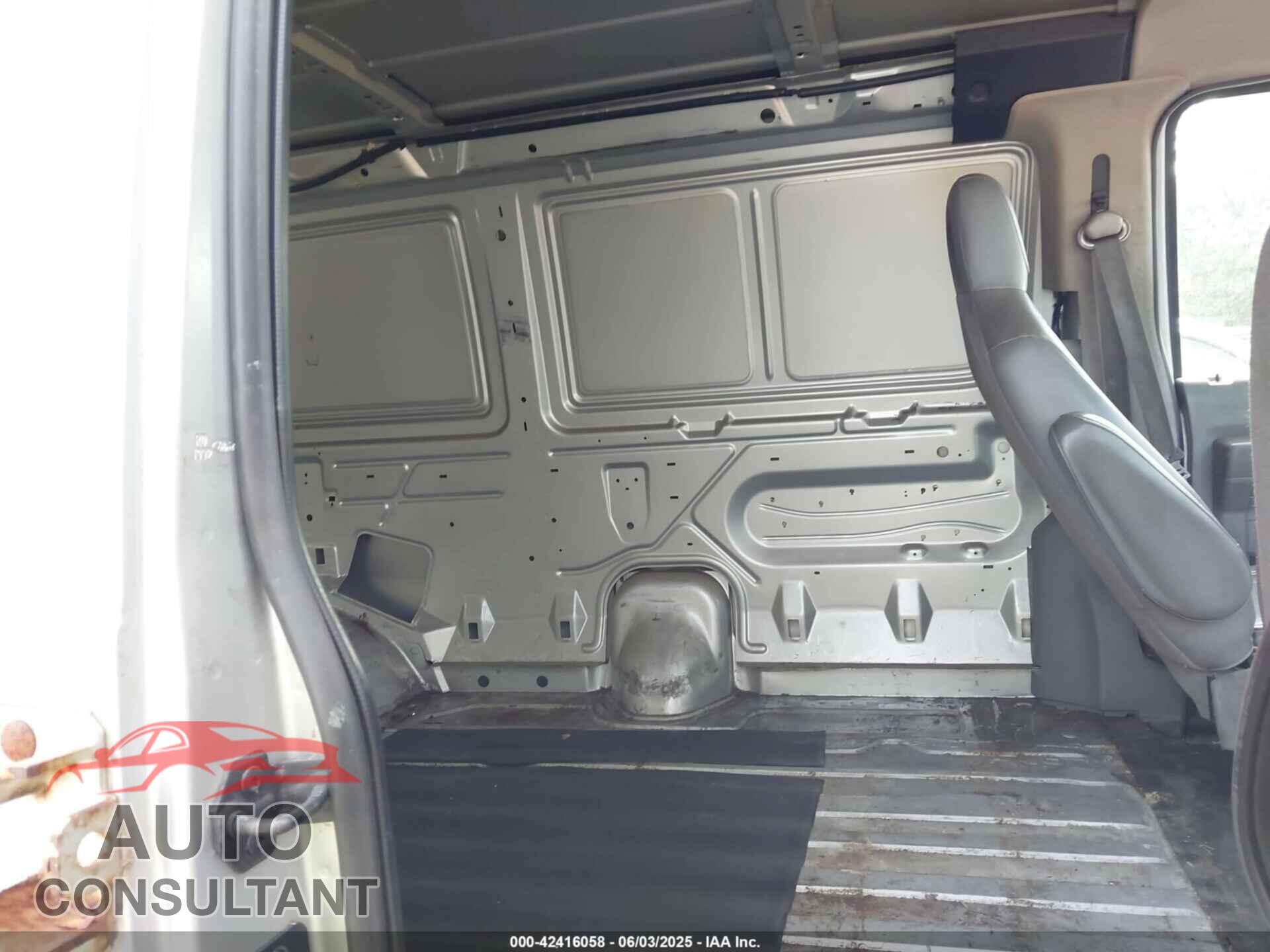 FORD E-150 2011 - 1FTNE1EW3BDB06240