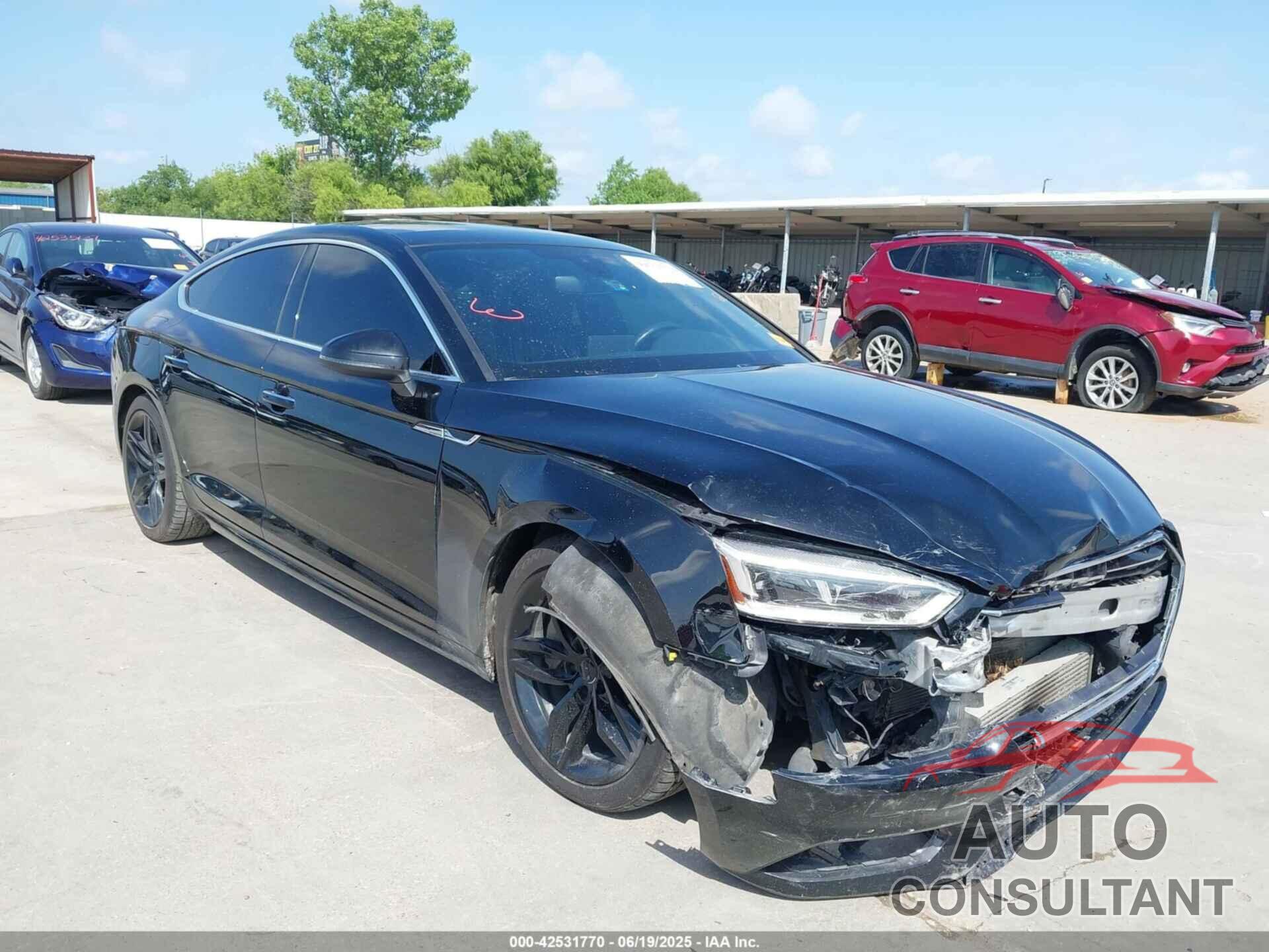 AUDI A5 2019 - WAUANCF59KA053414