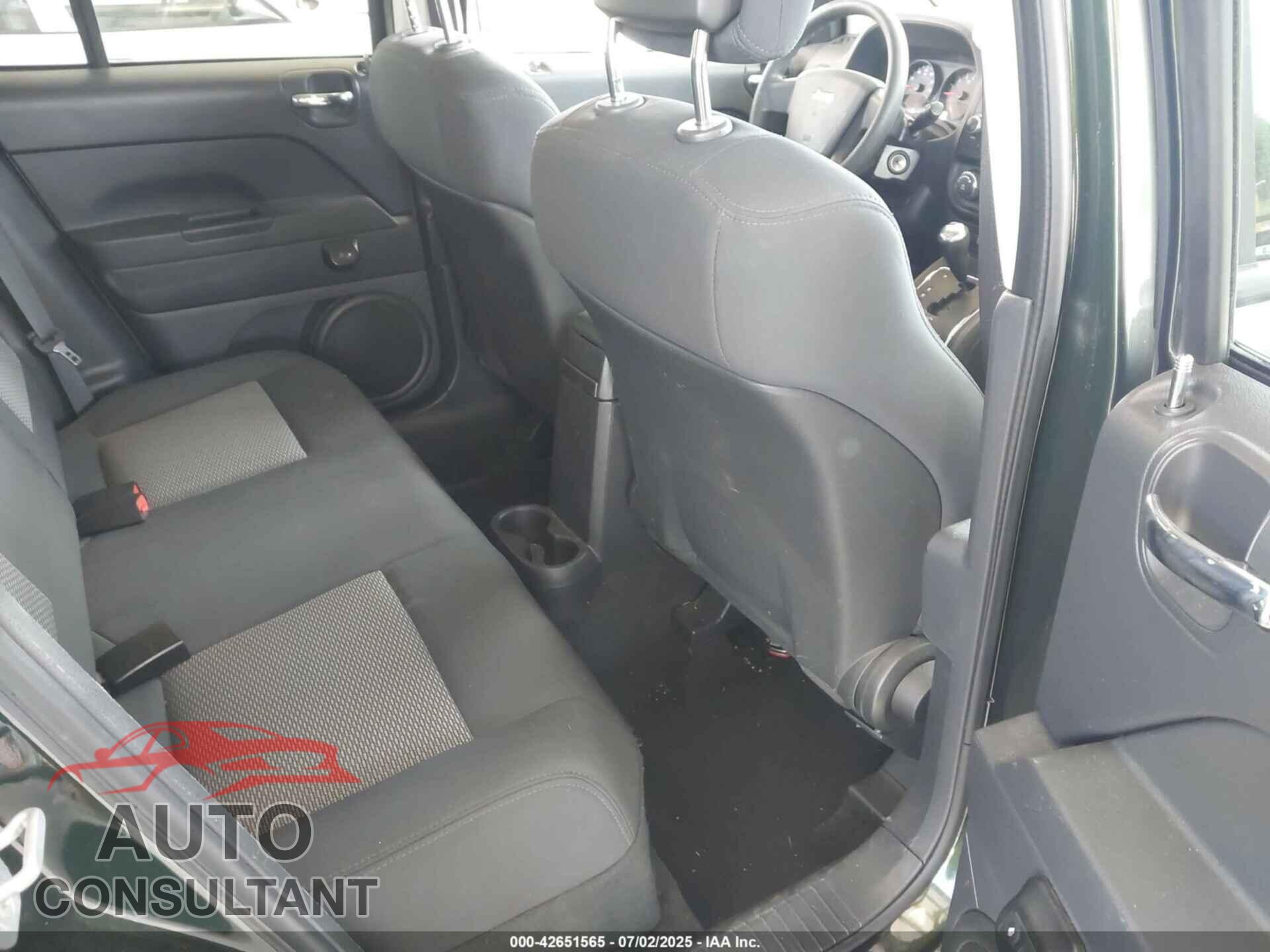 JEEP COMPASS 2010 - 1J4NF1FB0AD622928