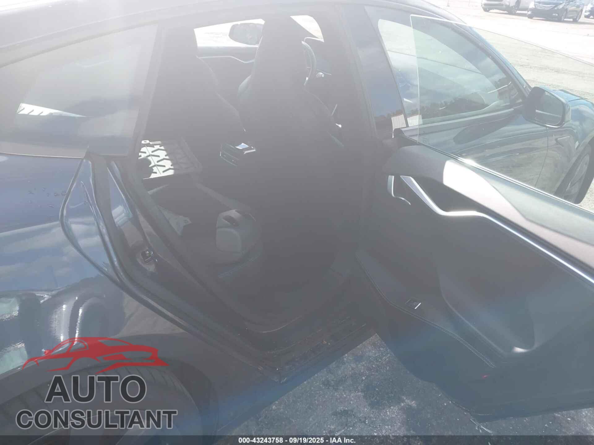 TESLA MODEL S 2016 - 5YJSA1E47GF159553
