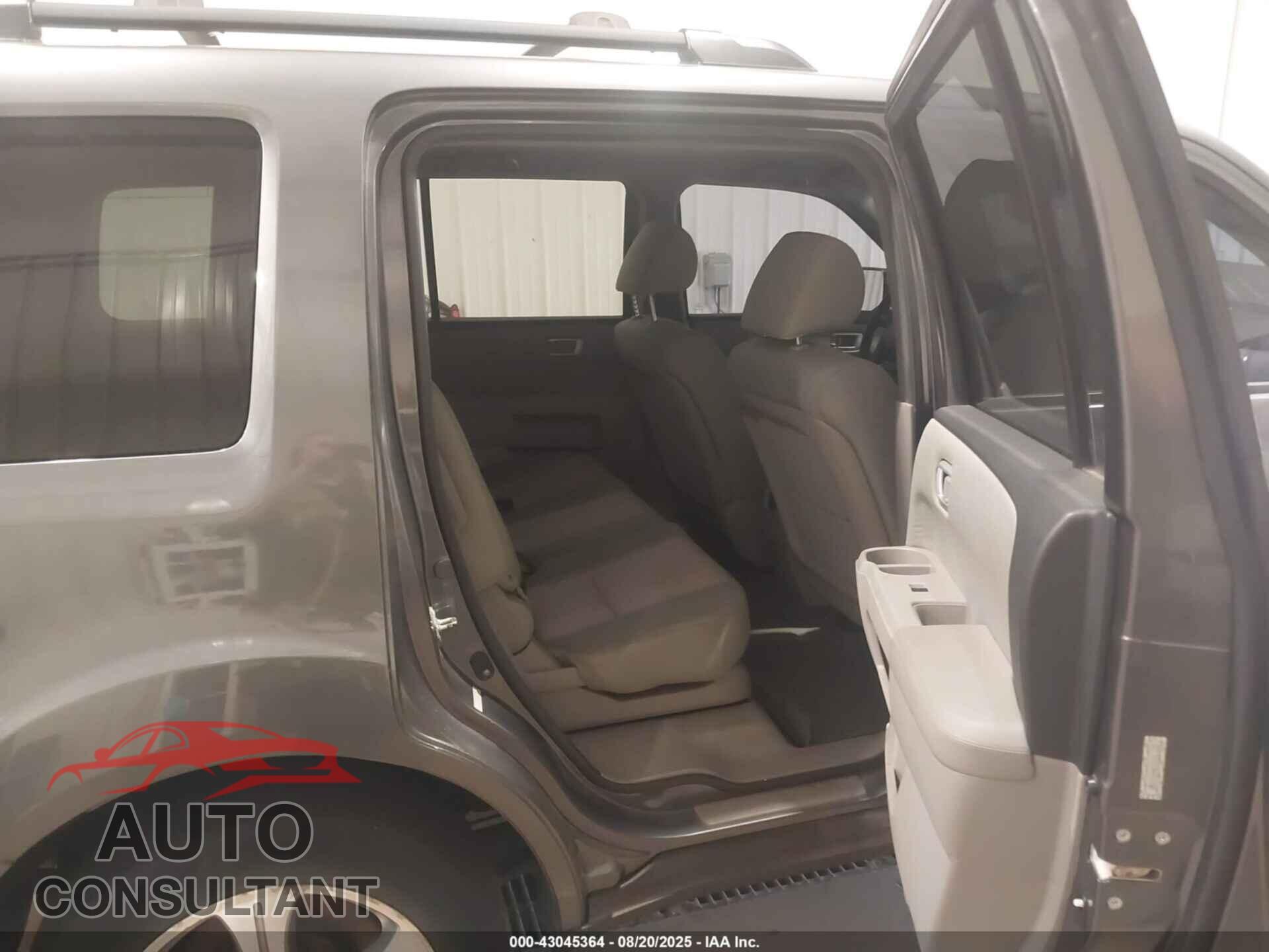 HONDA PILOT 2012 - 5FNYF4H41CB036320