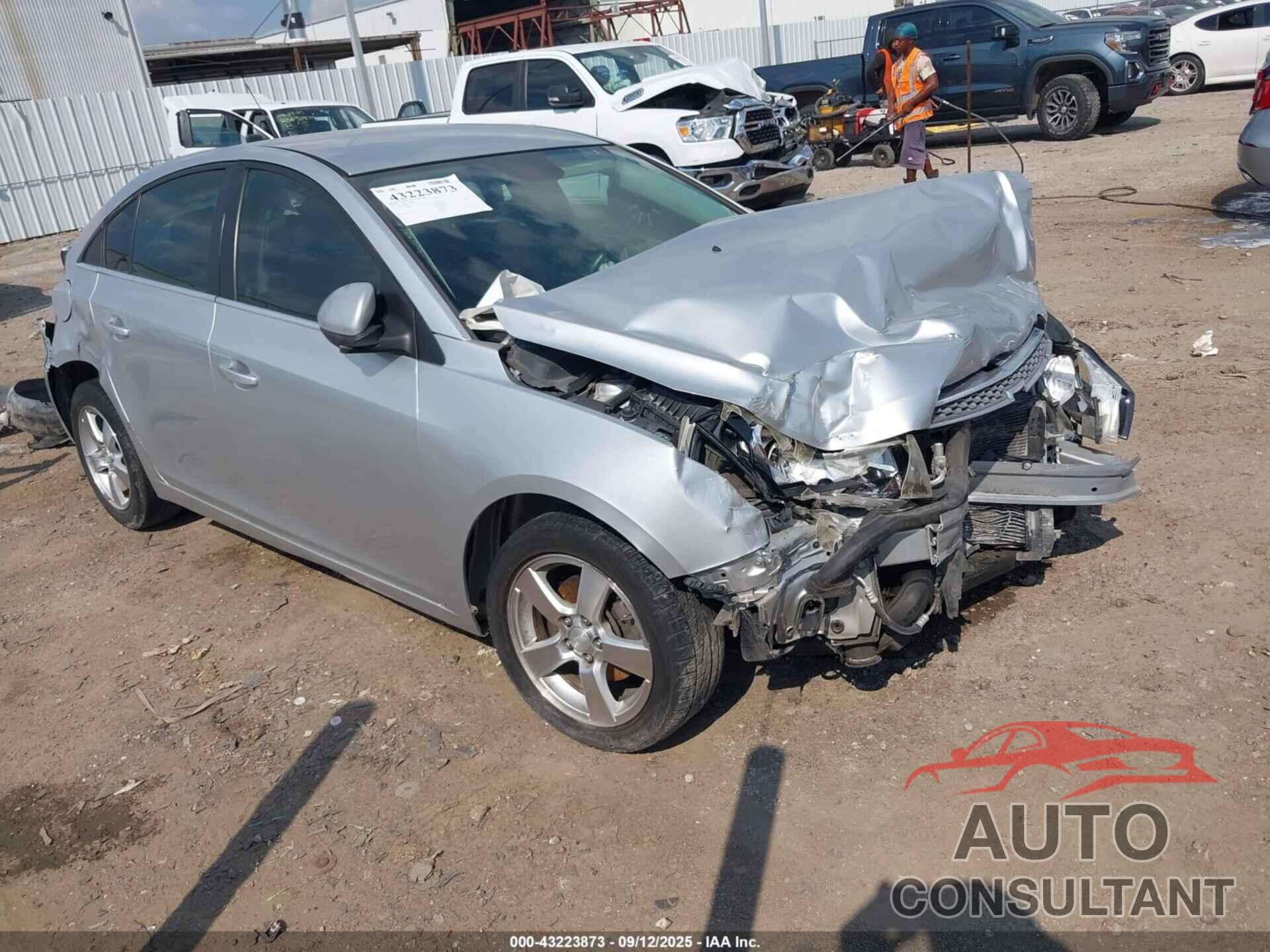 CHEVROLET CRUZE 2013 - 1G1PC5SB6D7276769