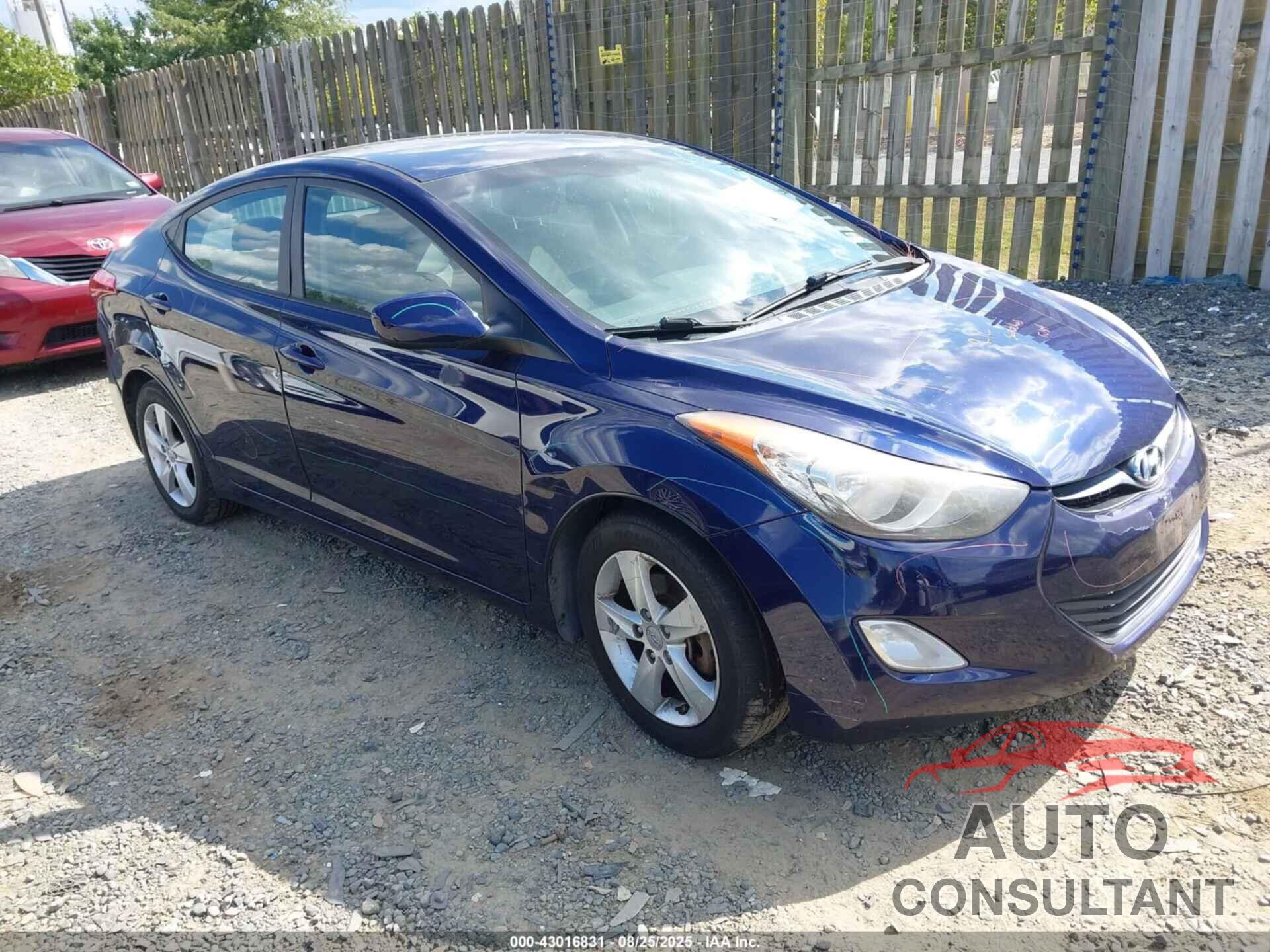 HYUNDAI ELANTRA 2013 - 5NPDH4AE8DH229238