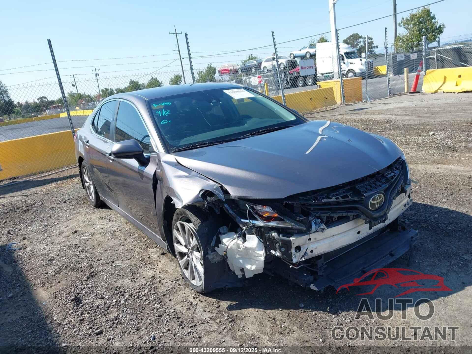 TOYOTA CAMRY 2019 - 4T1B11HK5KU750793