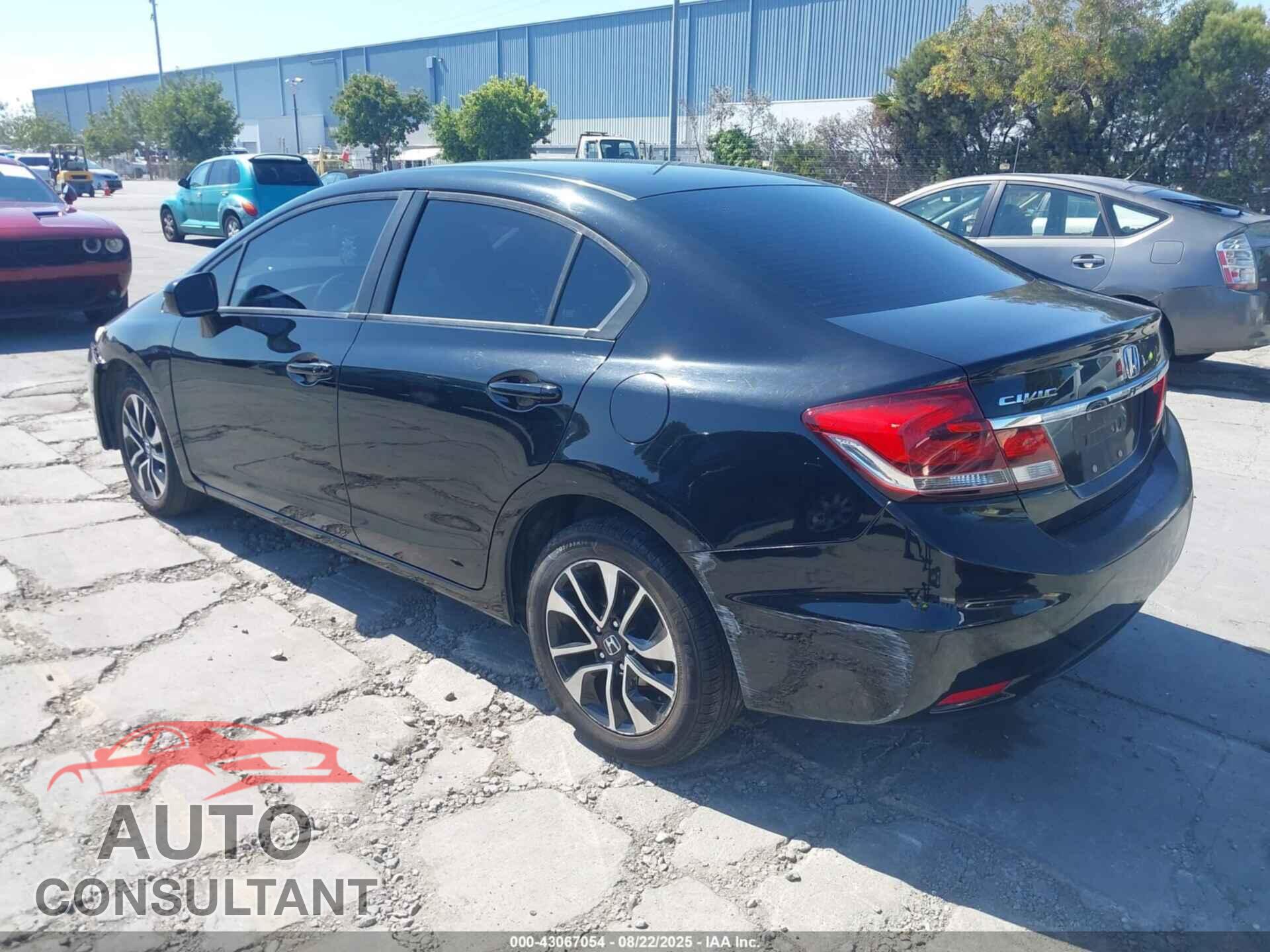 HONDA CIVIC 2015 - 19XFB2F82FE113199