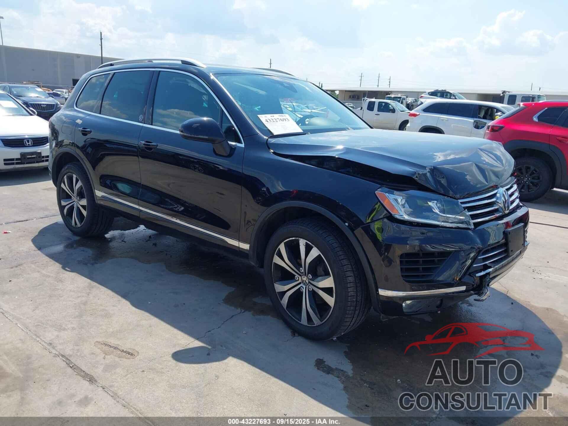 VOLKSWAGEN TOUAREG 2017 - WVGRF7BP9HD003388