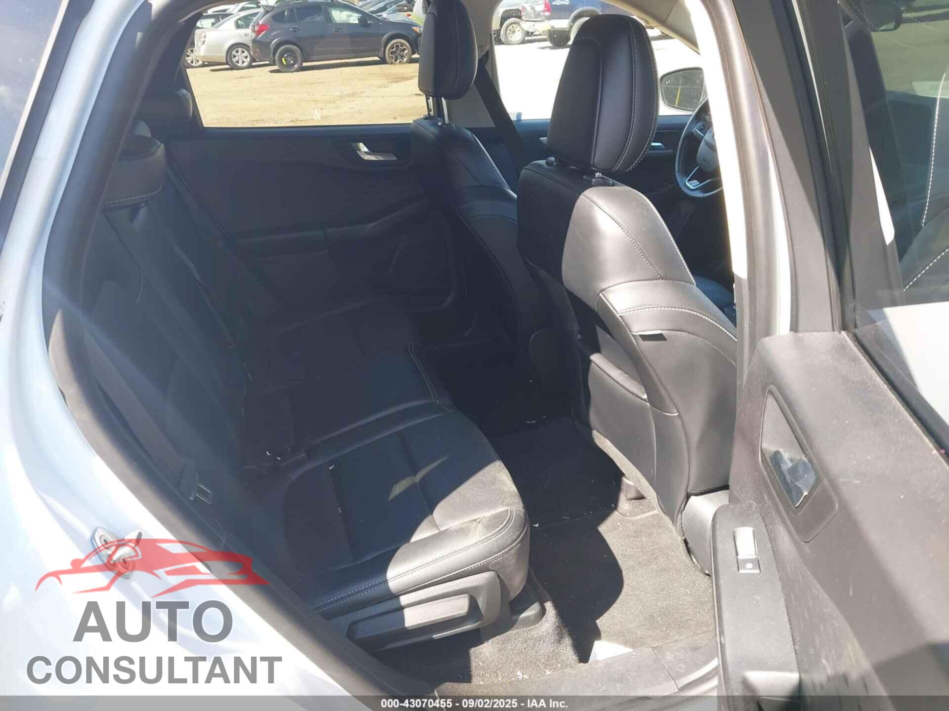 FORD ESCAPE 2020 - 1FMCU0H64LUA24630
