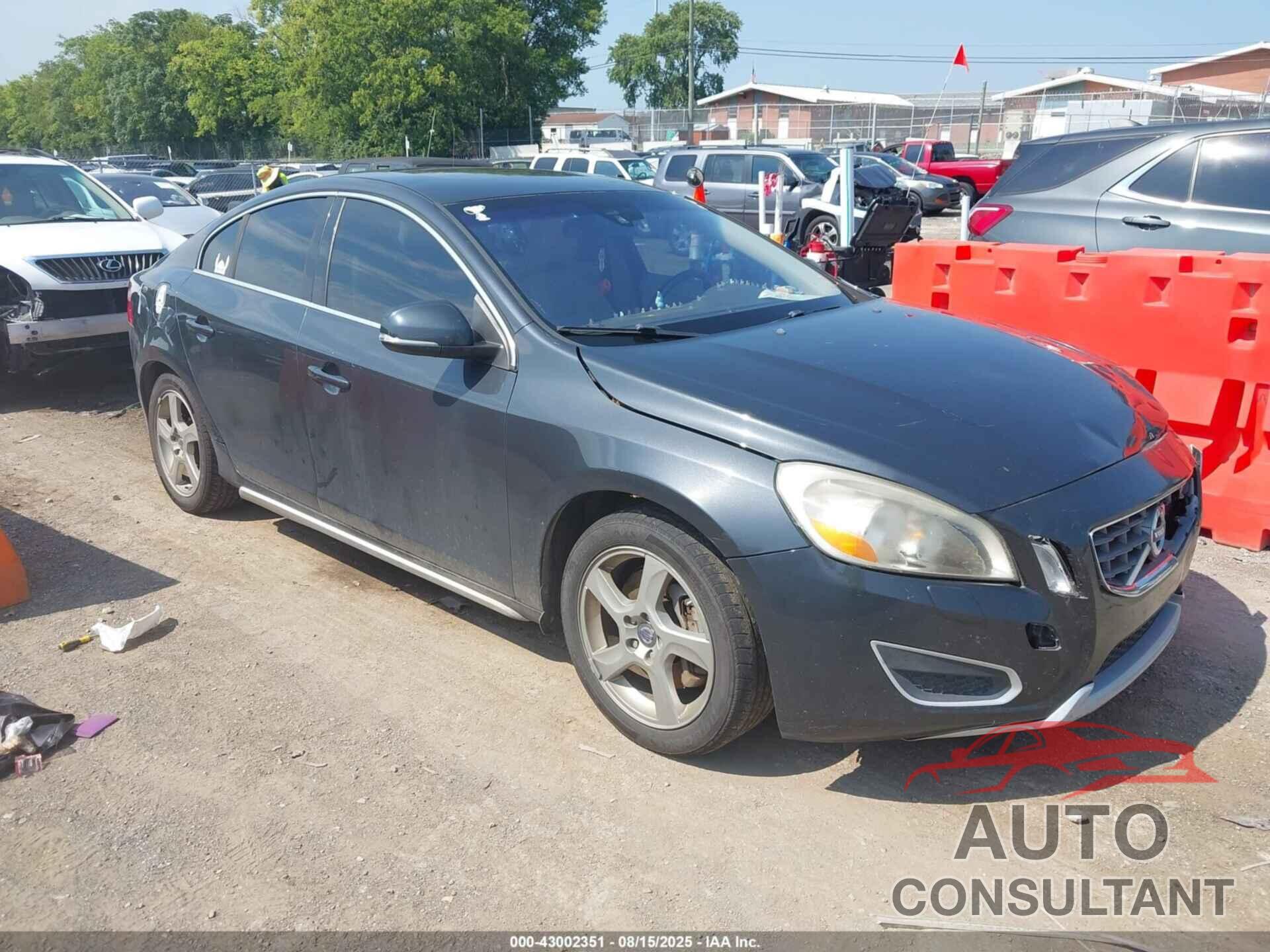 VOLVO S60 2012 - YV1622FS4C2136966