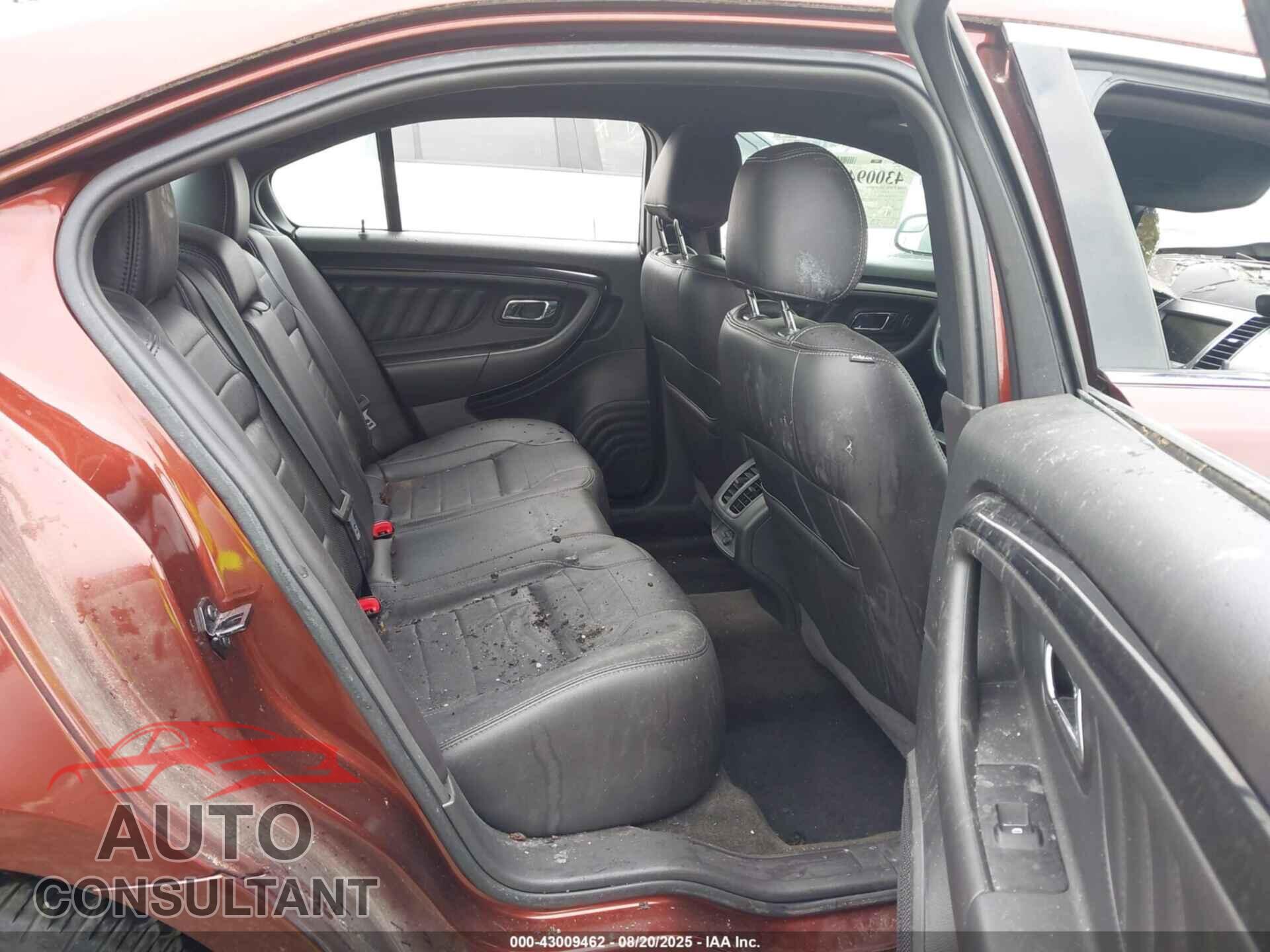 FORD TAURUS 2015 - 1FAHP2KT8FG174776