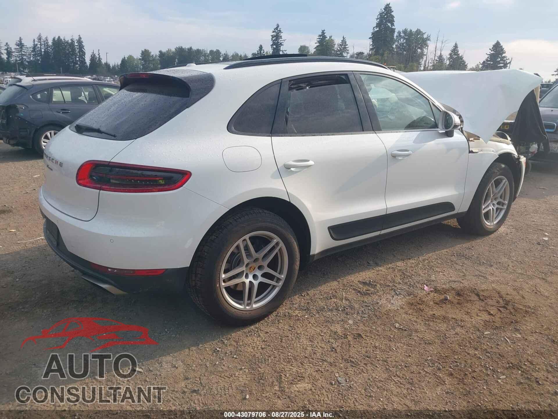 PORSCHE MACAN 2017 - WP1AA2A57HLB82618