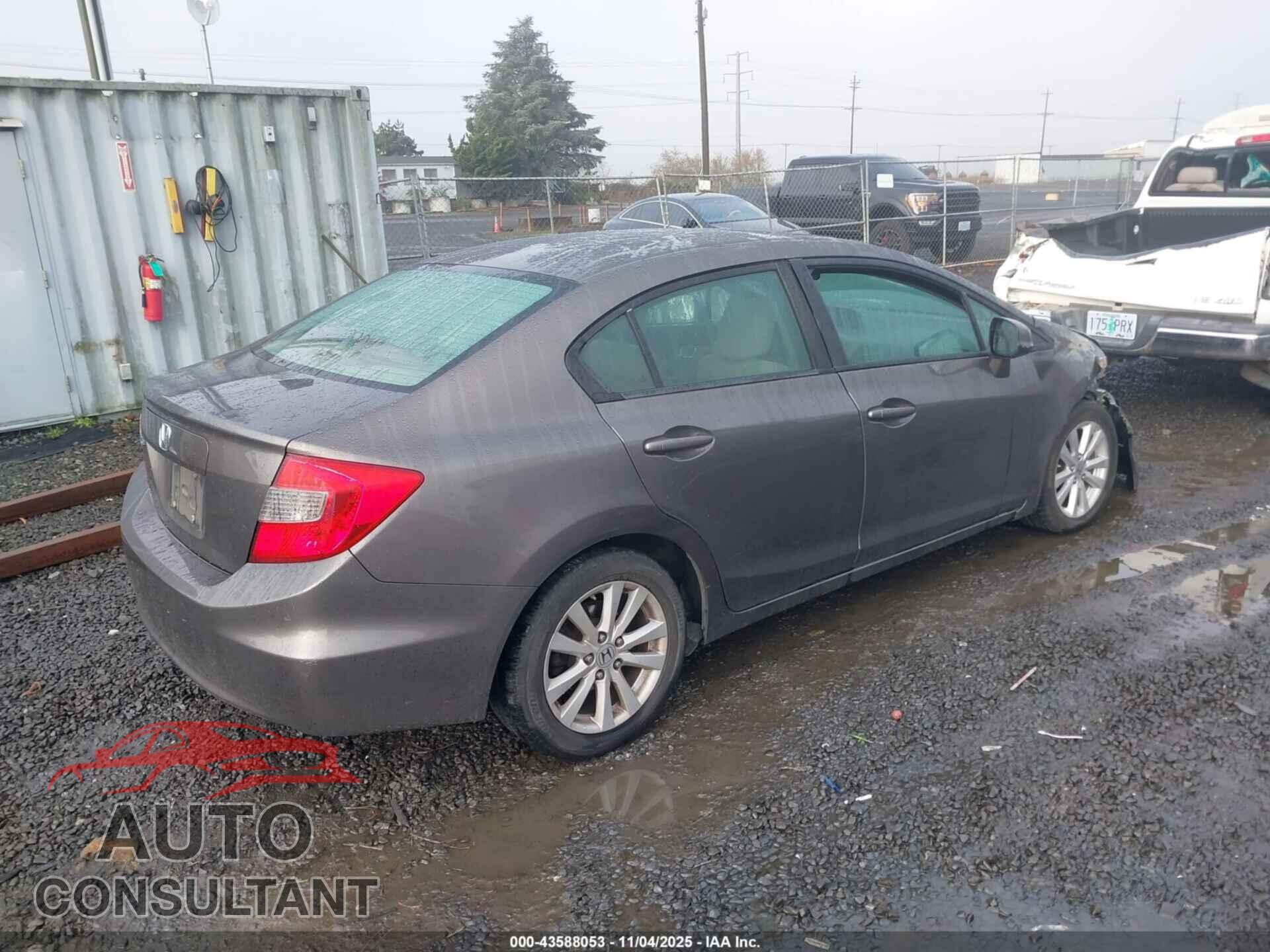 HONDA CIVIC 2012 - 19XFB2F83CE375308