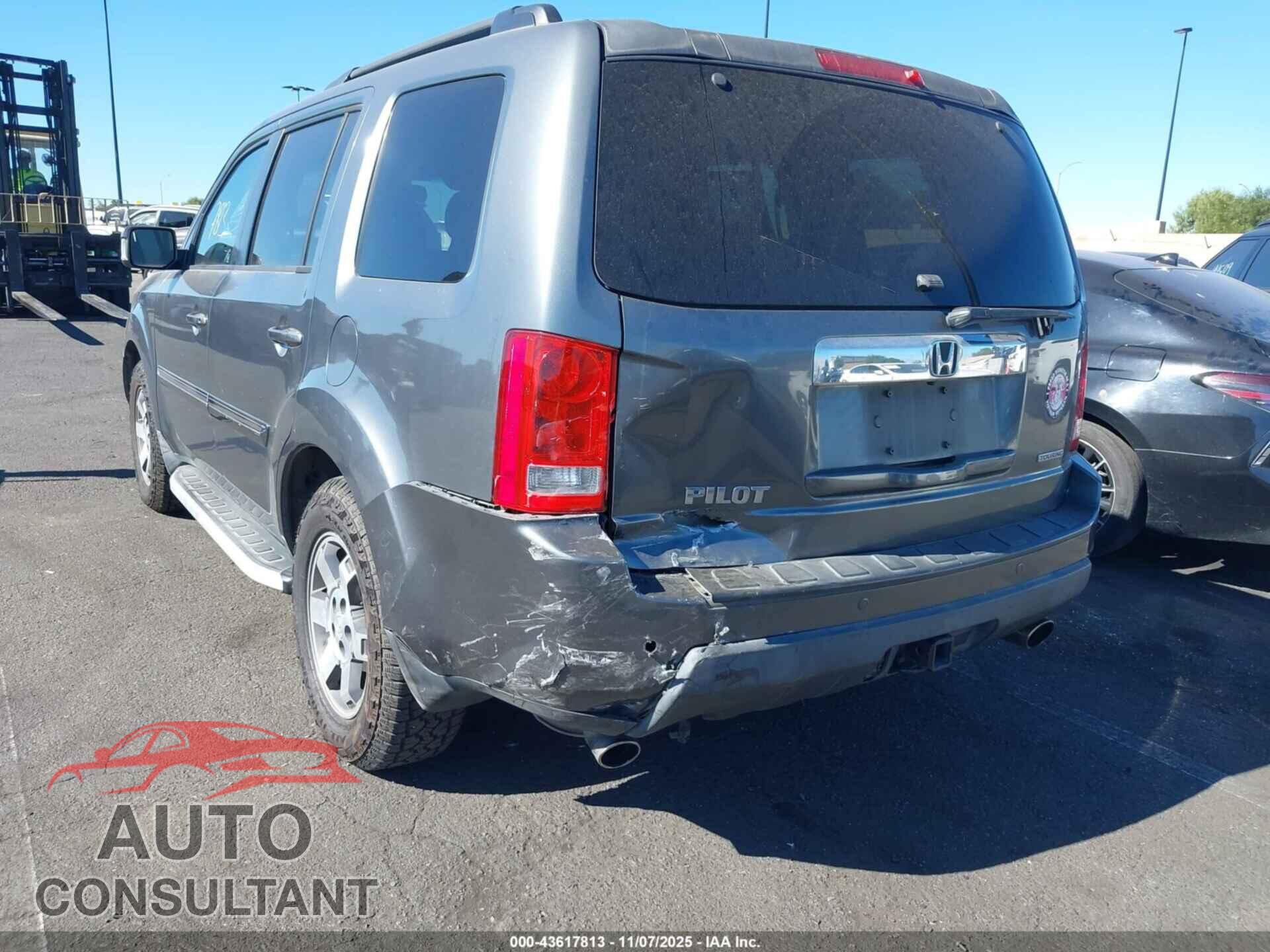 HONDA PILOT 2011 - 5FNYF3H92BB005372