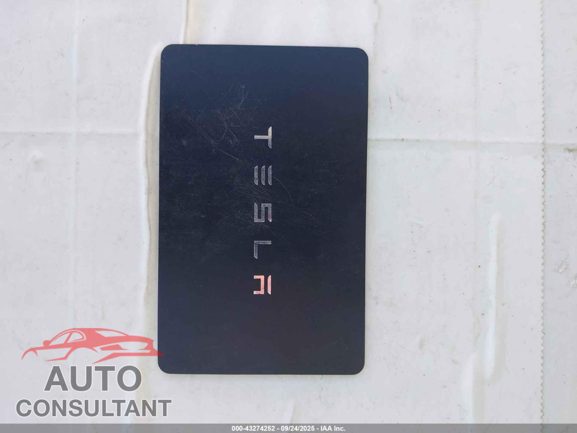 TESLA MODEL 3 2021 - 5YJ3E1EA2MF918331