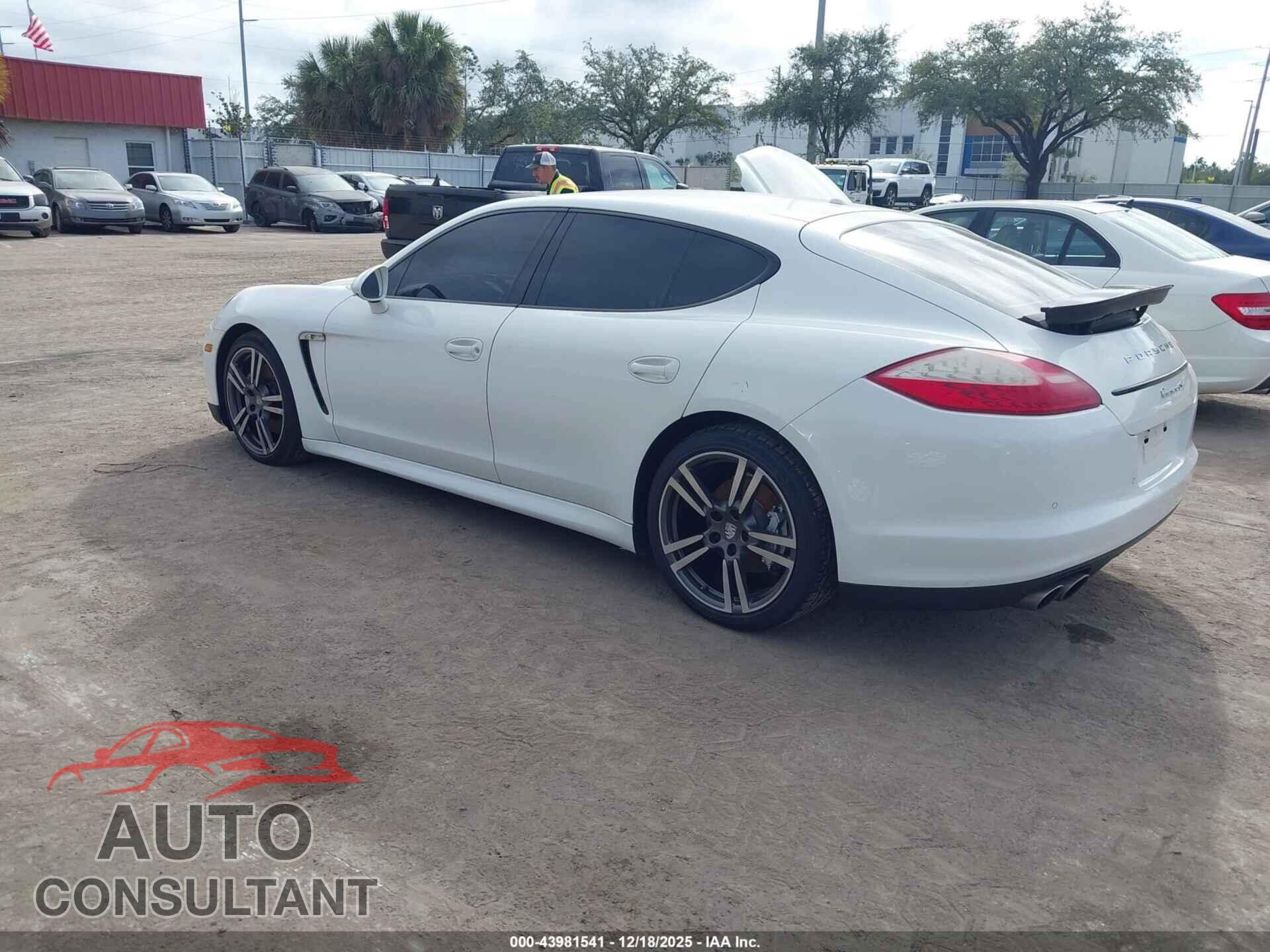 PORSCHE PANAMERA 2012 - WP0AB2A79CL060867