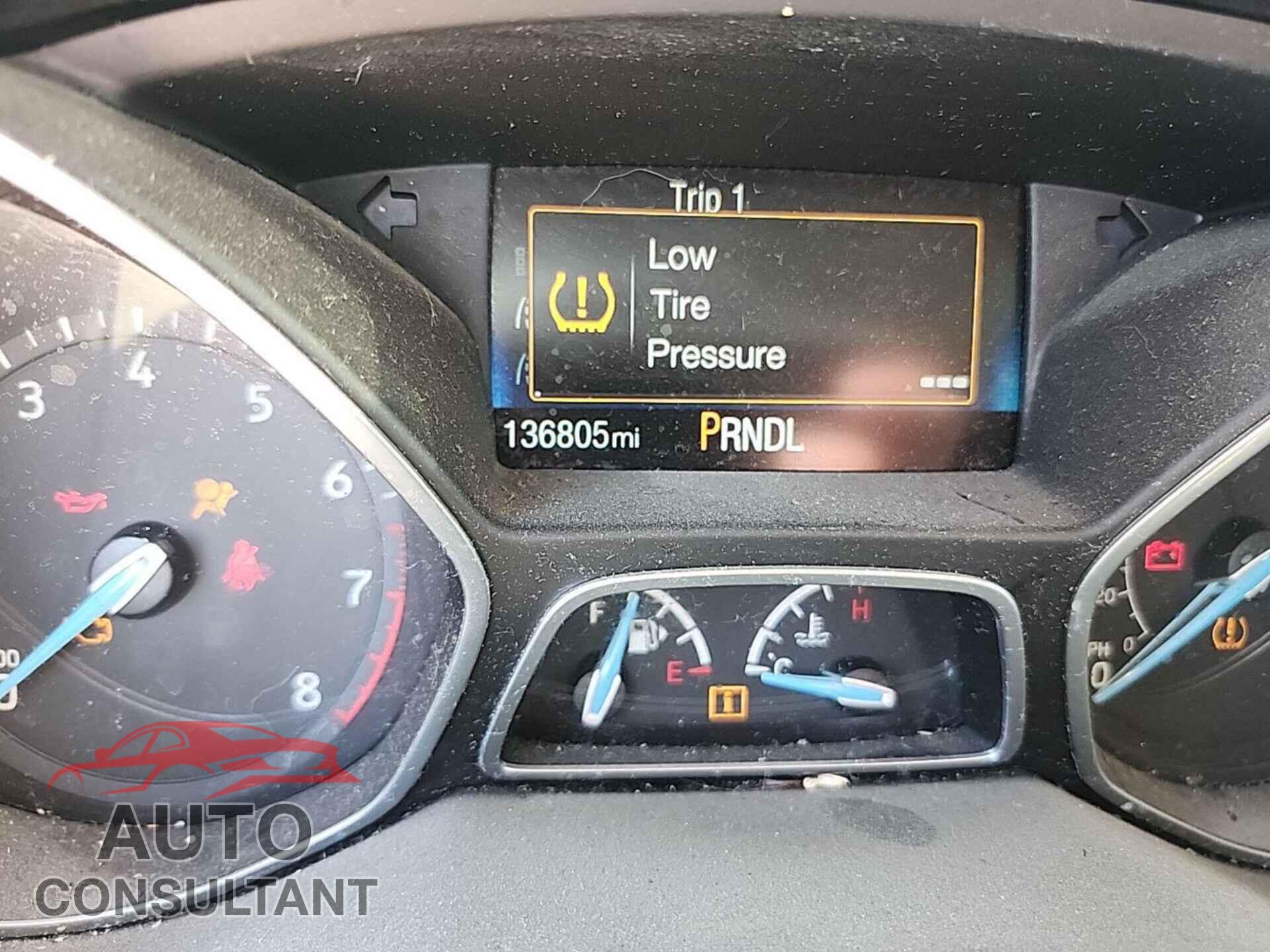 FORD FOCUS 2016 - 1FADP3E28GL373679
