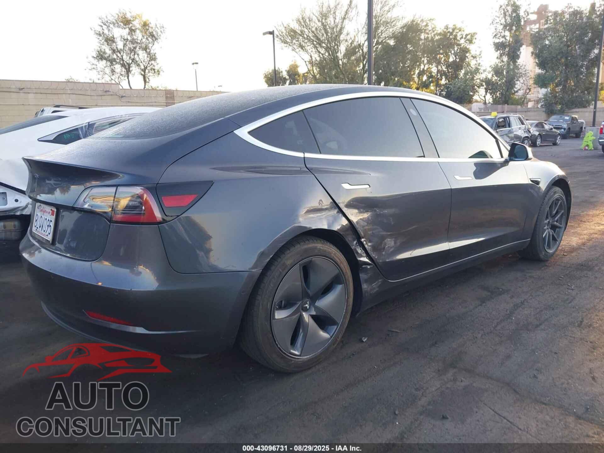 TESLA MODEL 3 2019 - 5YJ3E1EA8KF426920