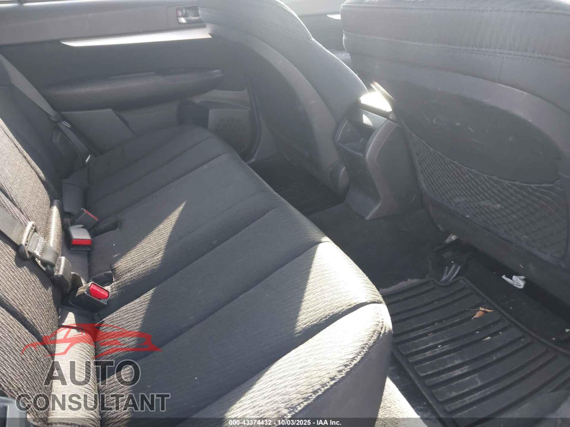 SUBARU OUTBACK 2011 - 4S4BRCCC7B3335954